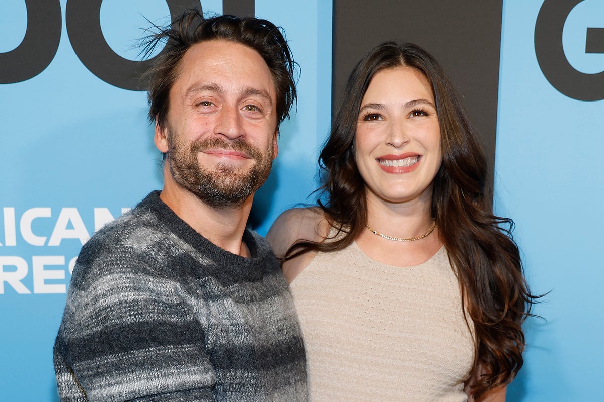 https://static.the-independent.com/2025/09/29/15/56/Kiera-Culkin-and-wife-Jazz-Charton.jpeg?width=1200&height=800&crop=1200:800