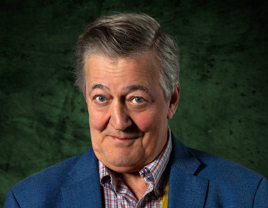 Stephen Fry disse que aparecer em 'Celebrity Traitors' foi um 'privilégio'