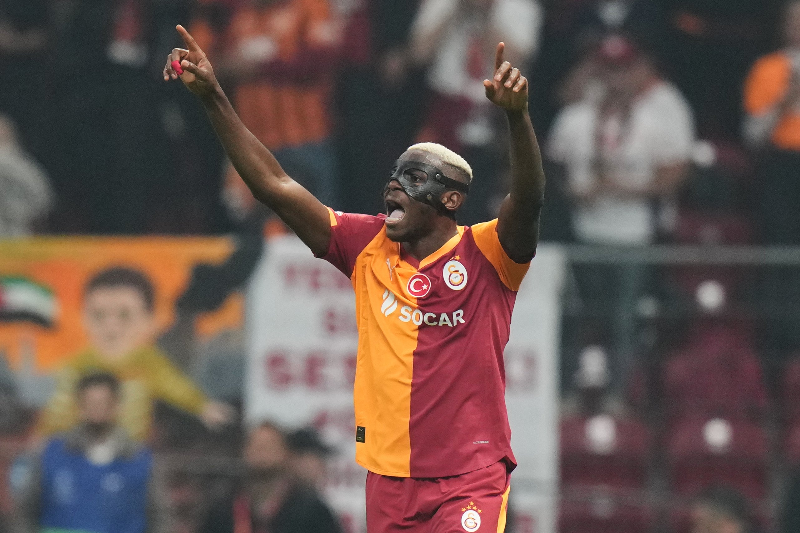 Victor Osimhen skóroval vítěze