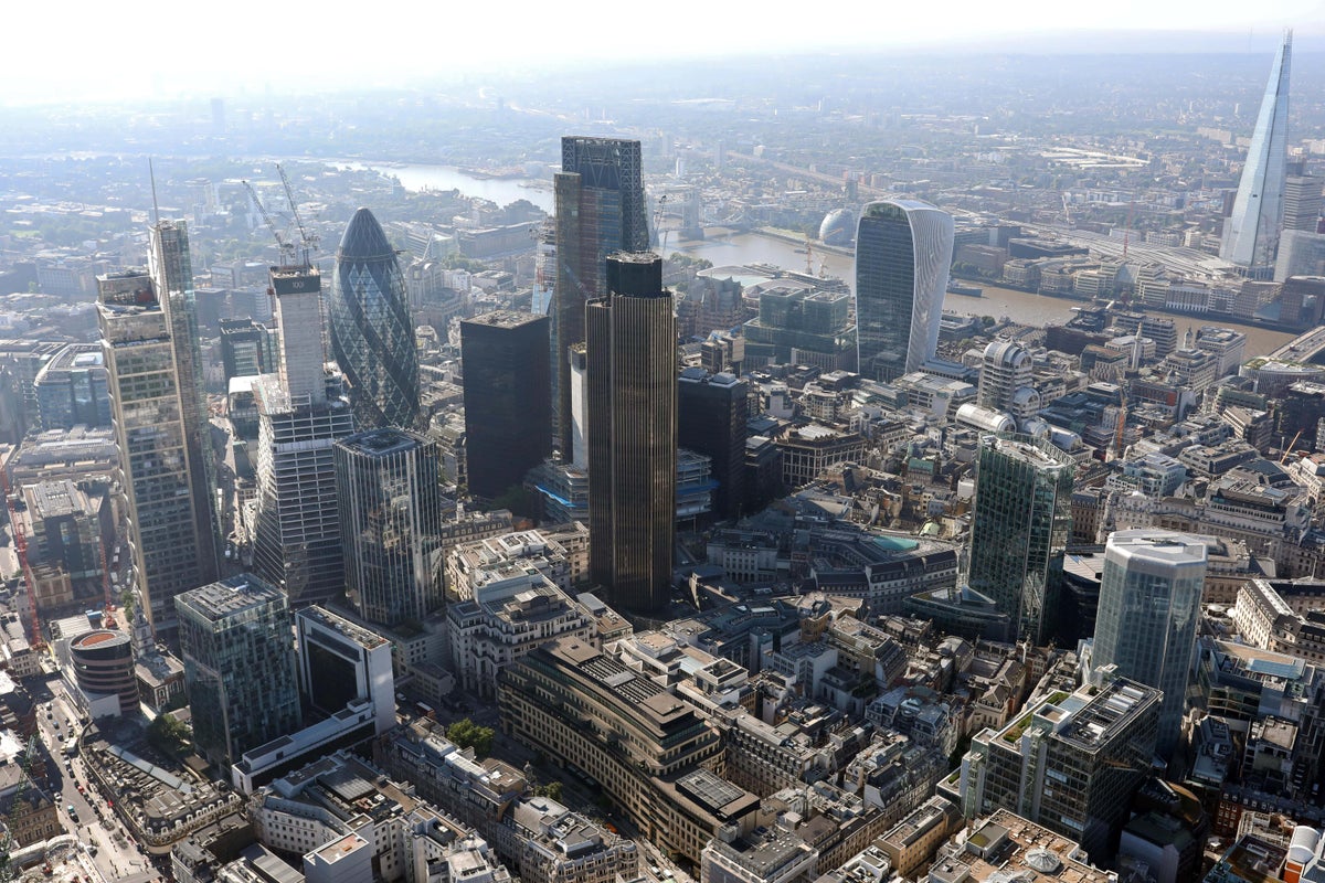 UK borrowing costs hit 28-year-high as City braces for Burnham challenge