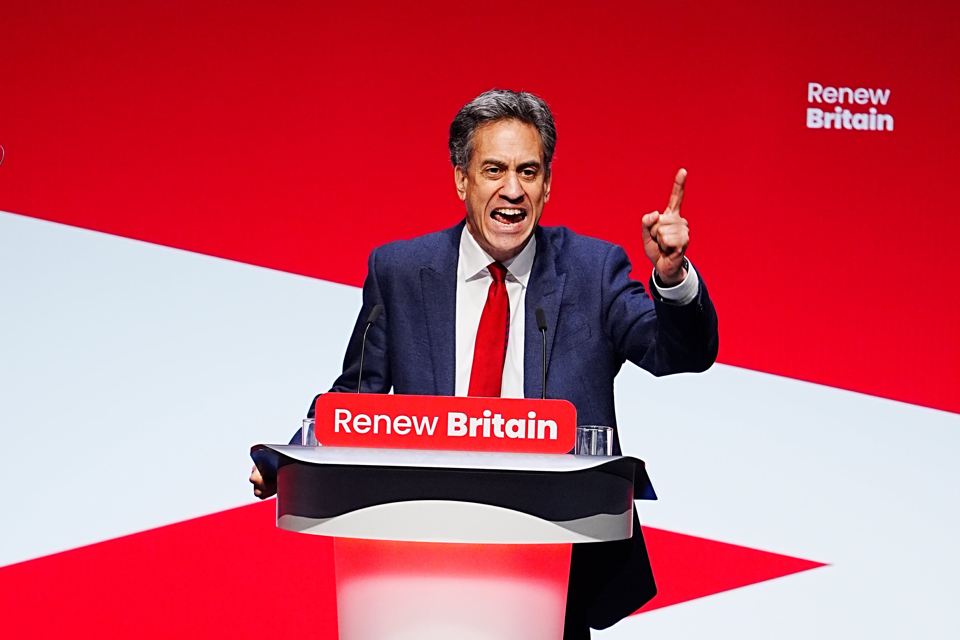 Miliband issued a dramatic intervention on Elon Musk on the final day of the Labour conference