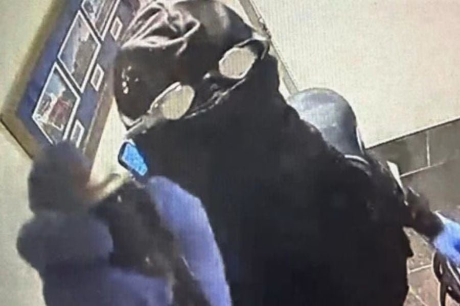 Orlando officials are still investigating the Paddlefish robbery as the suspect's identity remains unknown