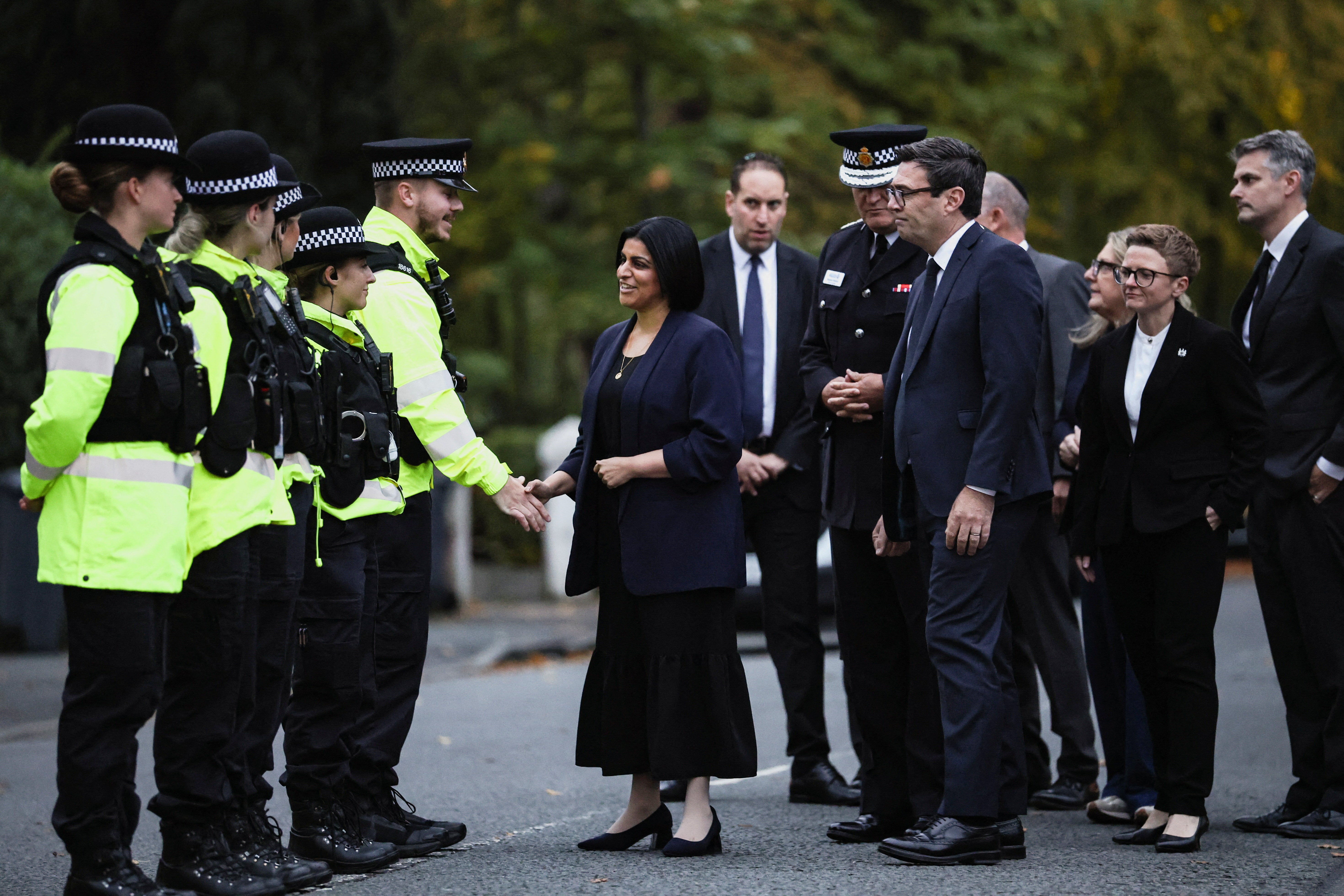 Shabana Mahmood shook the hands of officers before giving a press conference