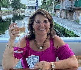 Linda Murphy, a Massachusetts woman who died last month of ALS, urged people to spread kindness in her self-penned obit