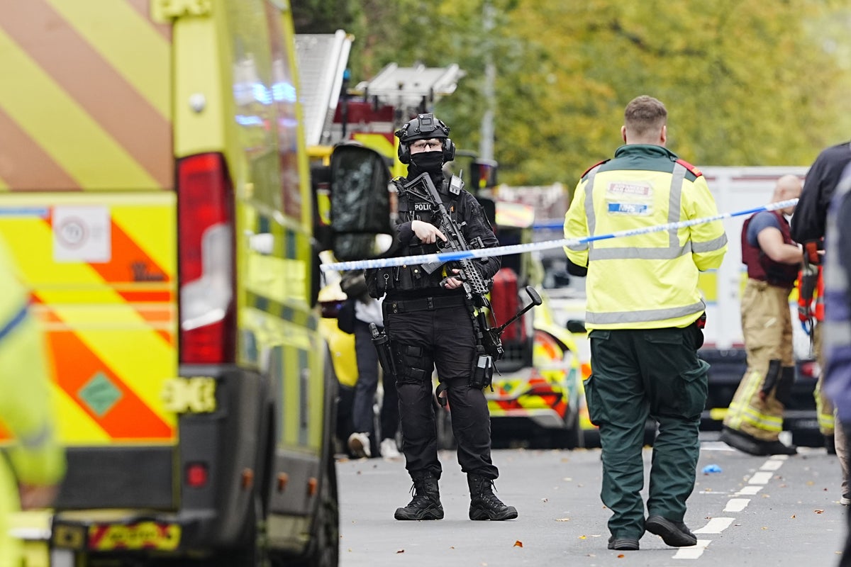 Police-Shot Victim Unarmed in Manchester Synagogue Terror Attack; Three Arrested