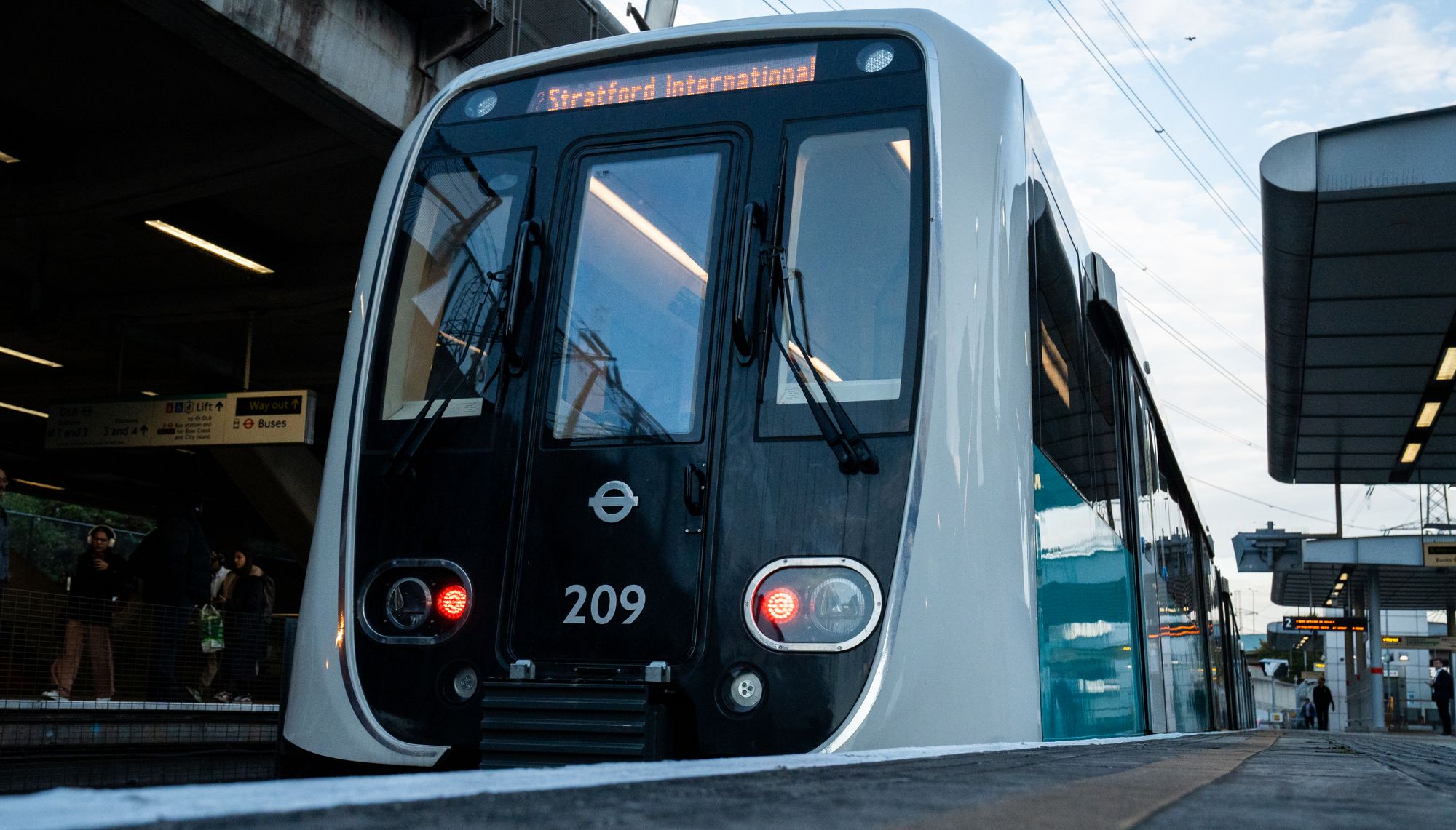 TfL plans to fully replace the old DLR fleet by the end of 2026