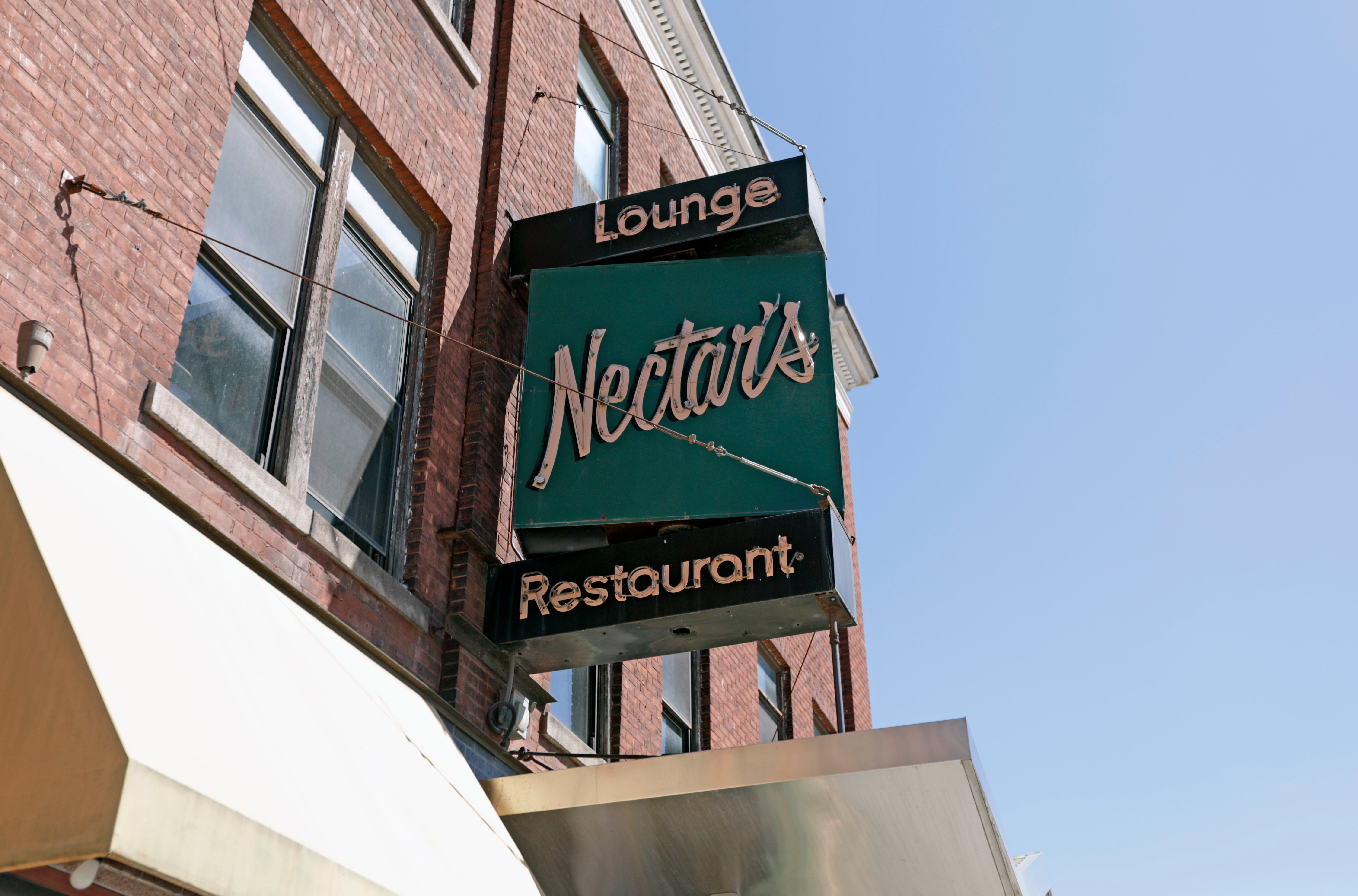 Phish-Nectar's Closing