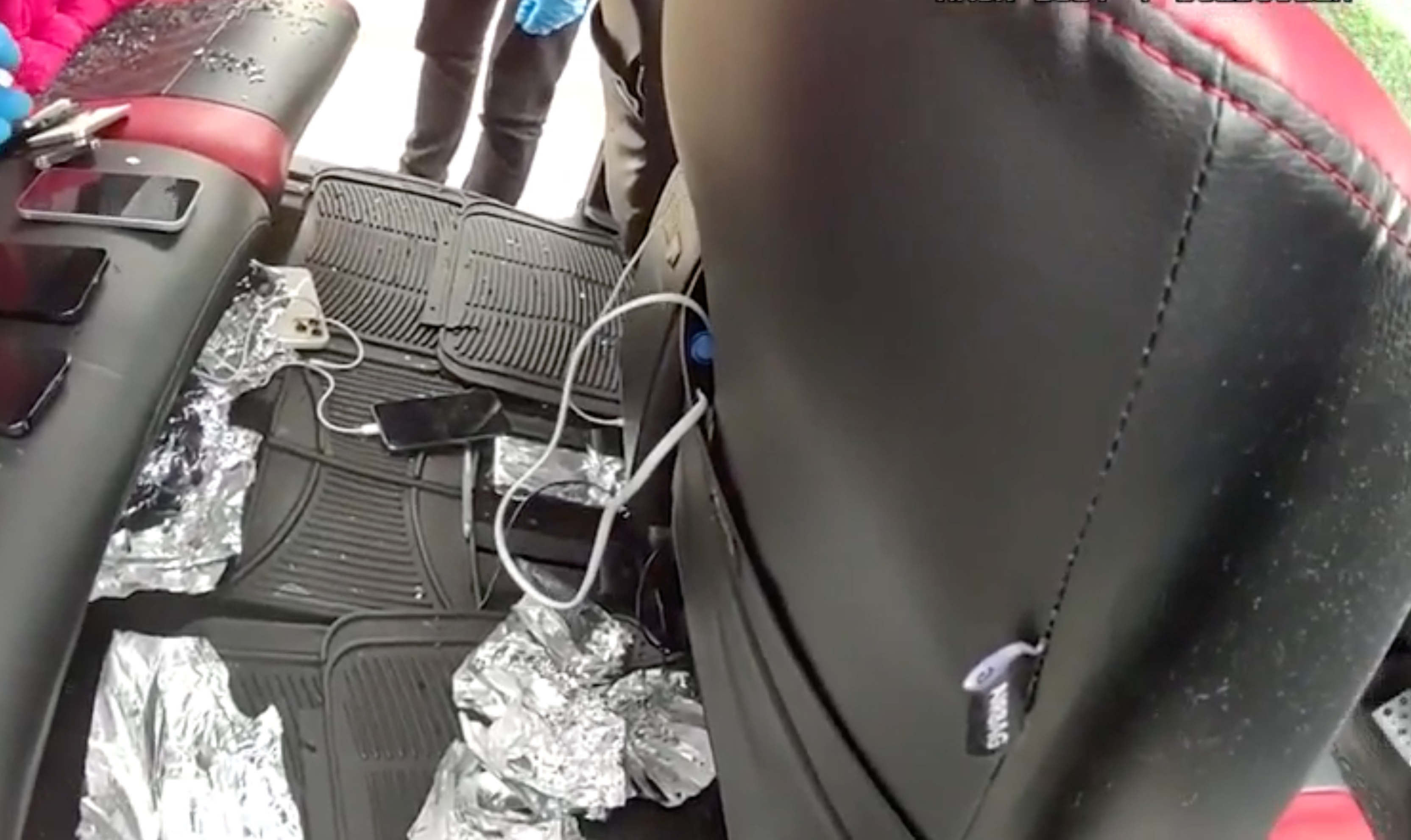 Stolen phones are often wrapped in tinfoil as makeshift faraday bags to stop them from being tracked