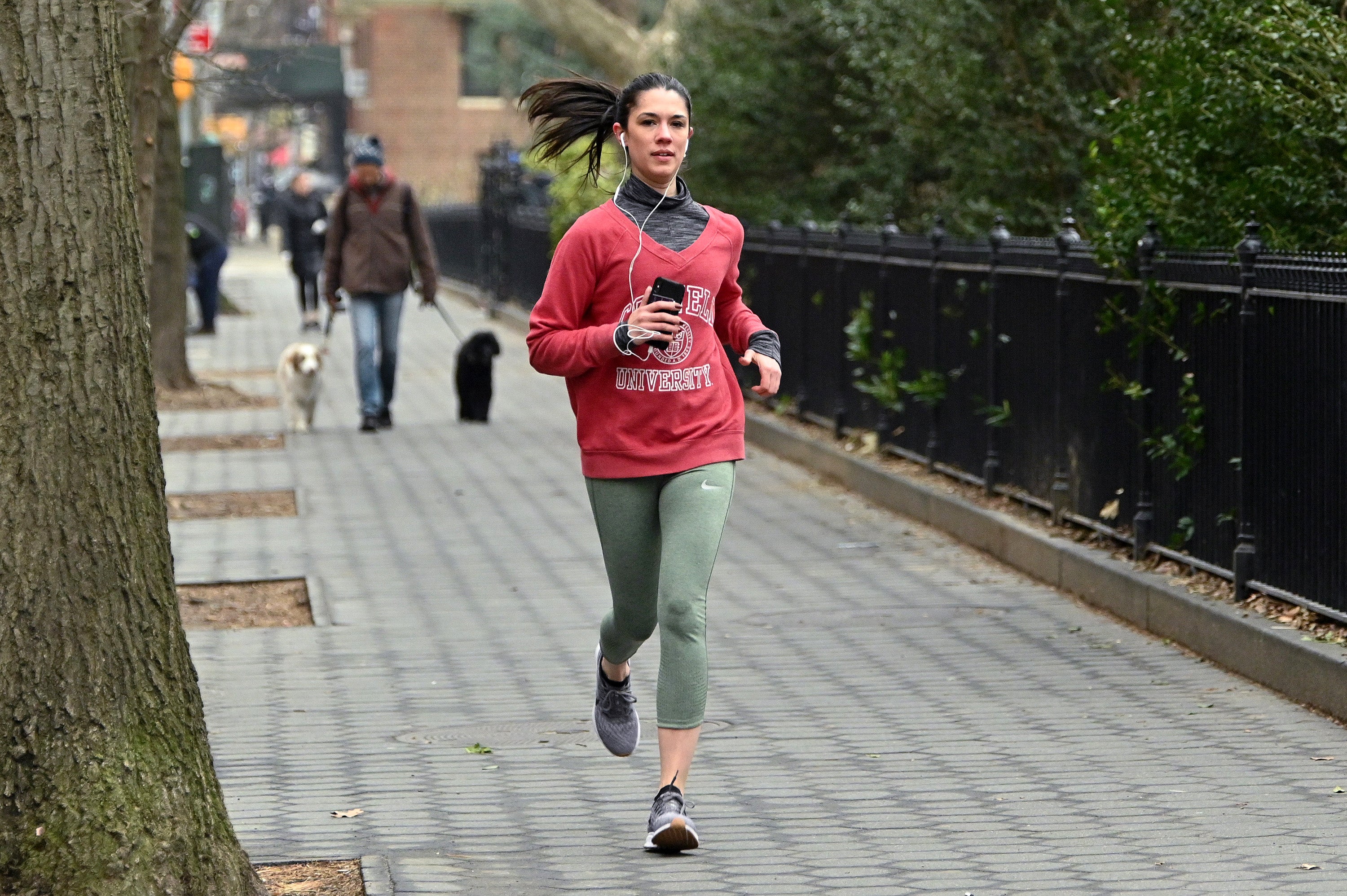 Stanovení realistických cílů vás může postavit na správnou cestu. Mohou být stejně malé jako procházku po pravidelném vzoru.