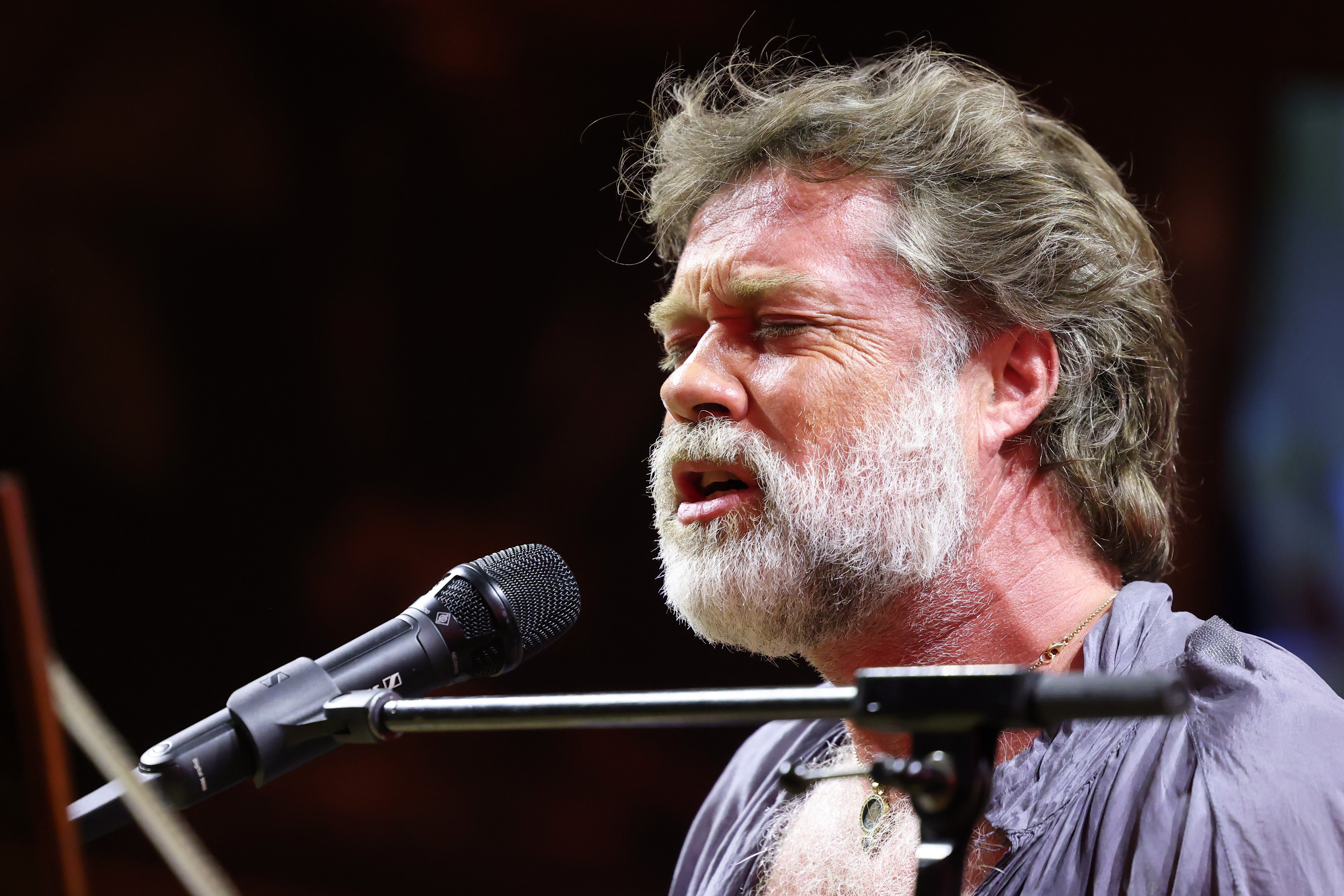 Wainwright performing in August 2025