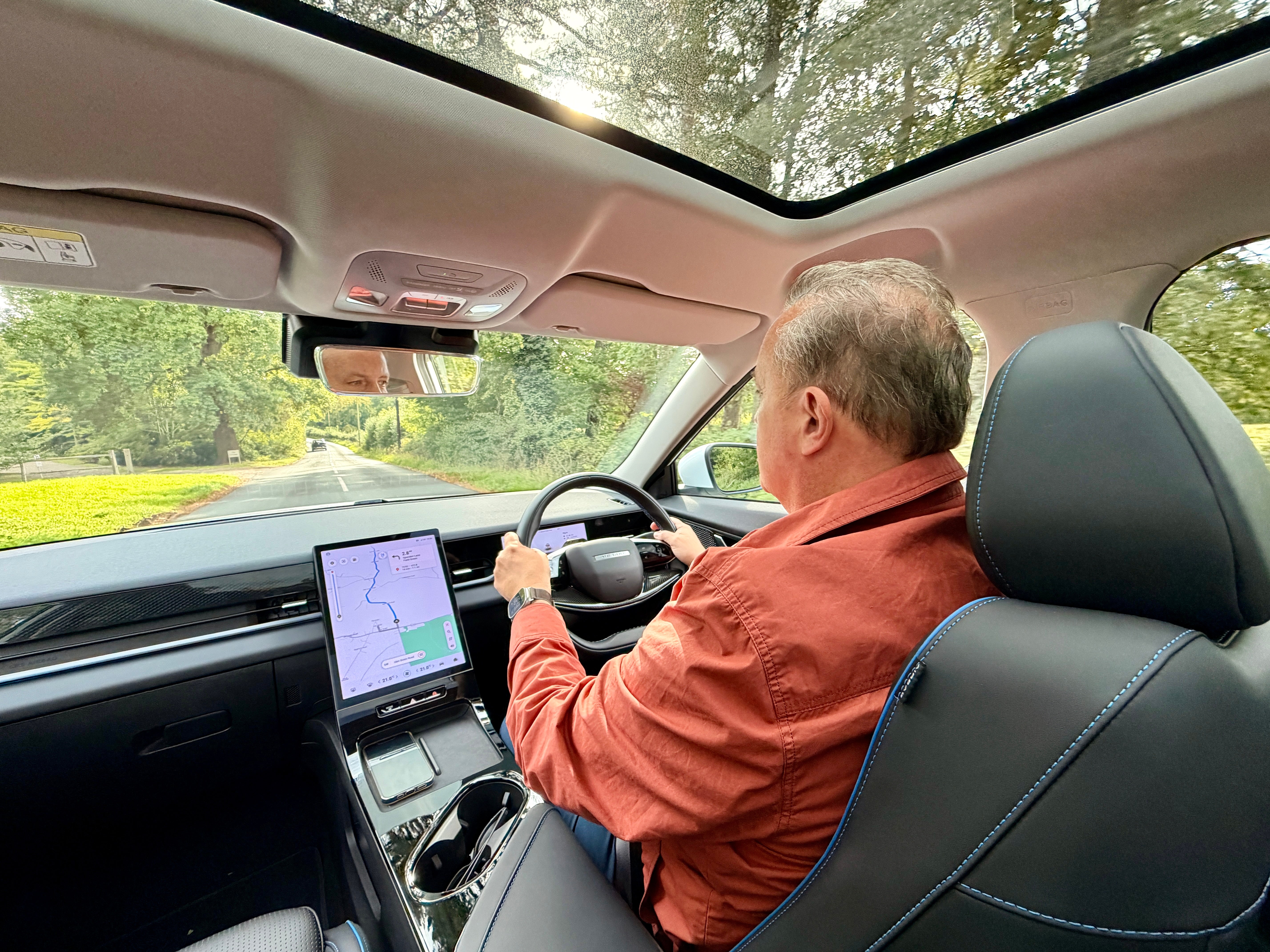 The Jaecoo 5's interior feels really premium and is packed with high-tech kit