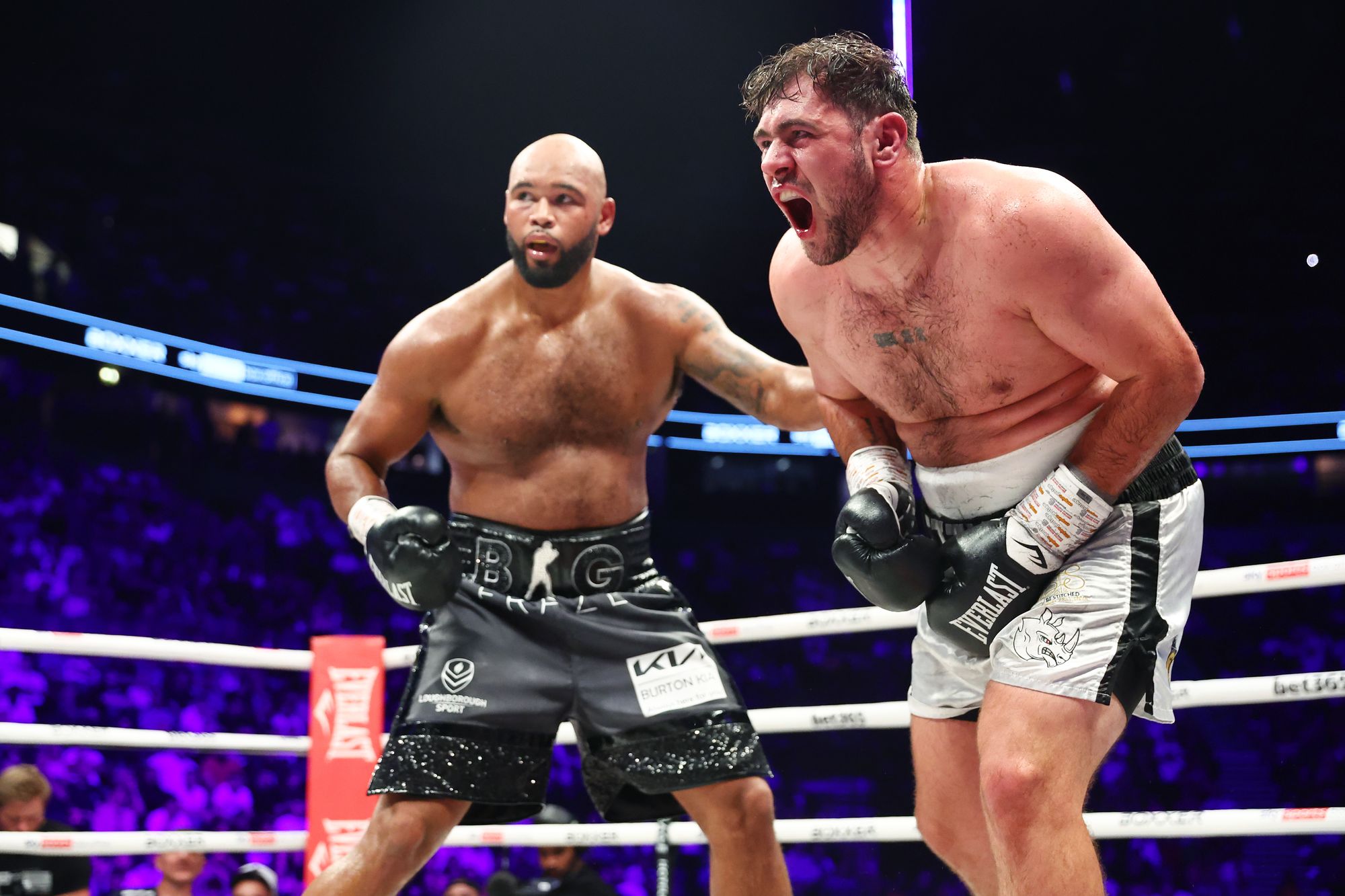 Allen during his odd loss to Frazer Clarke