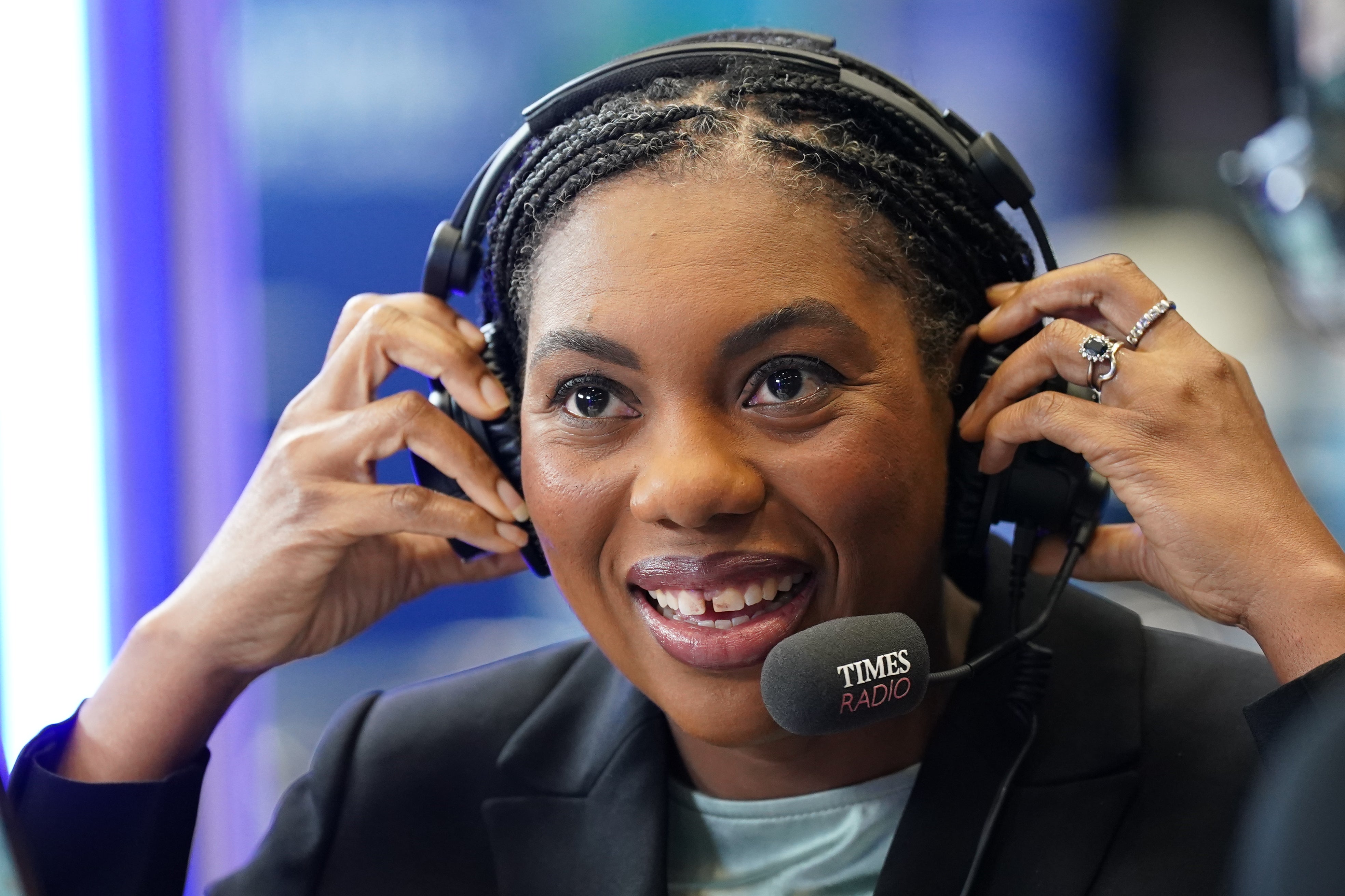 Kemi Badenoch says she ‘completely disagrees’ with anyone accusing Robert Jenrick of racism