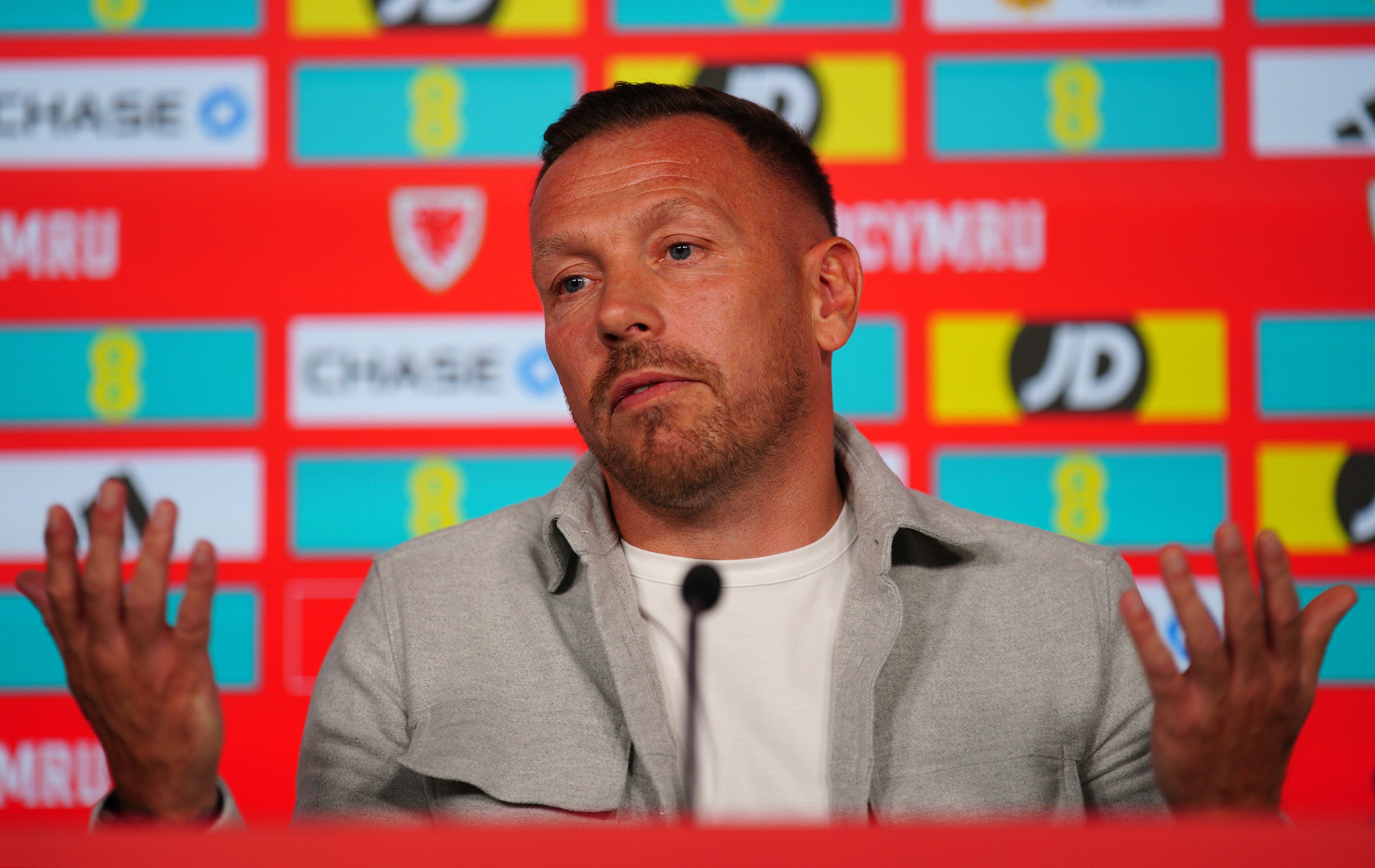 Craig Bellamy says Wales aren’t at same level as “ridiculous” England