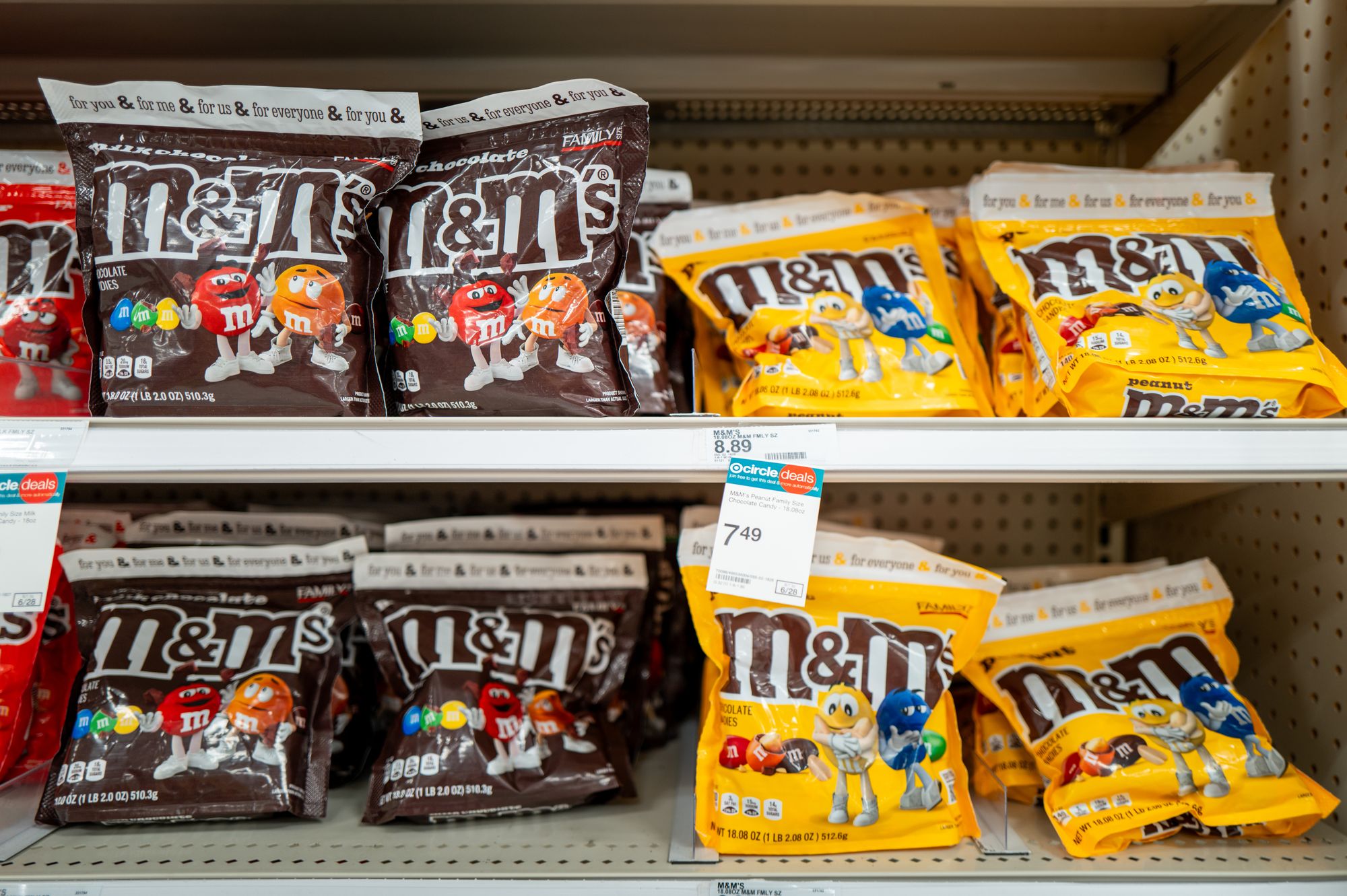 Peanut M&Ms have fiber and good fats that help to prevent blood sugar spikes