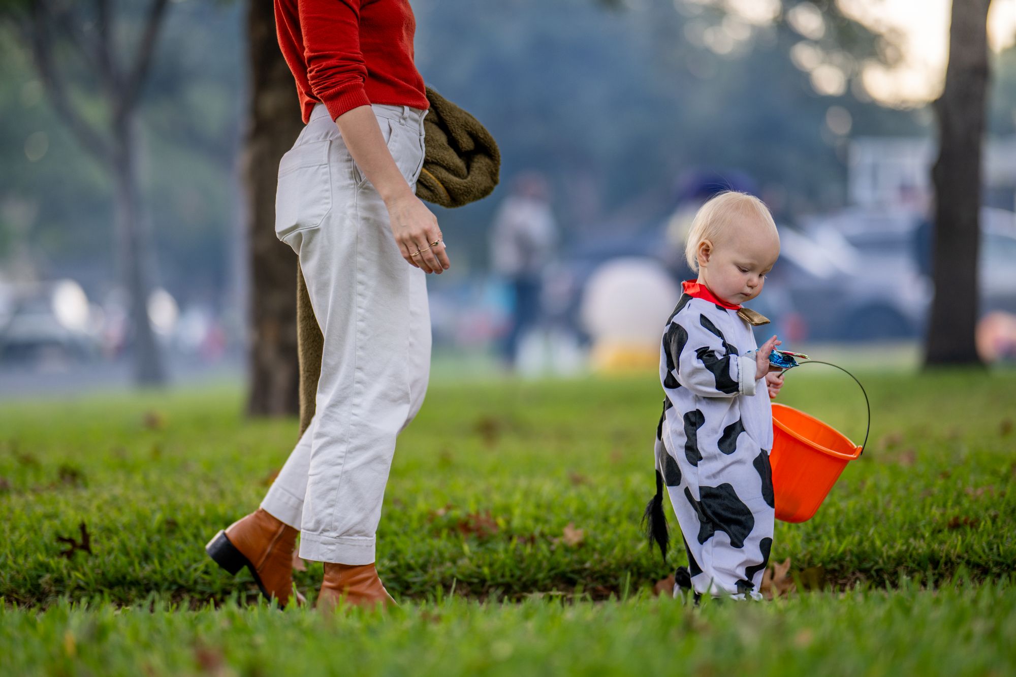 Halloween candy is already flying off the shelves. Here are the healthiest options for your trick-or-treater.