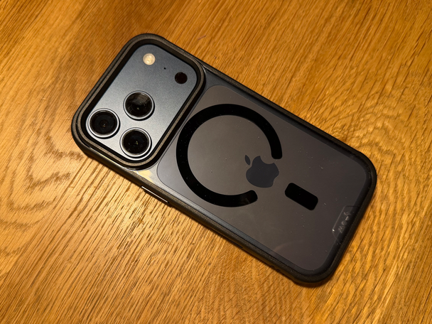 Best iphone 17 pro and pro max case Indybest review Mous clarity