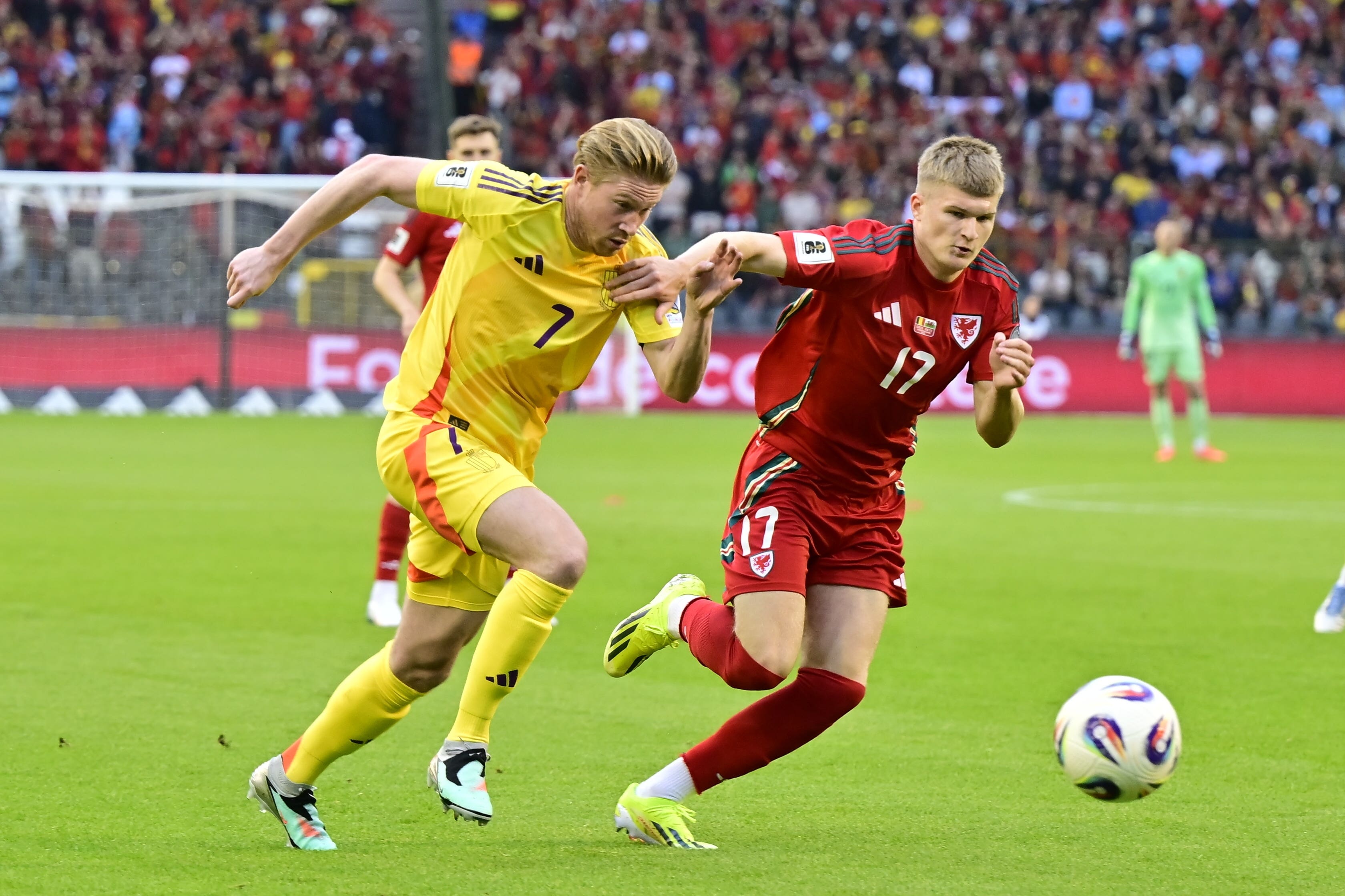 Wales and Belgium renew a familiar rivalry in World Cup qualifying action in Cardiff on Monday (PA)