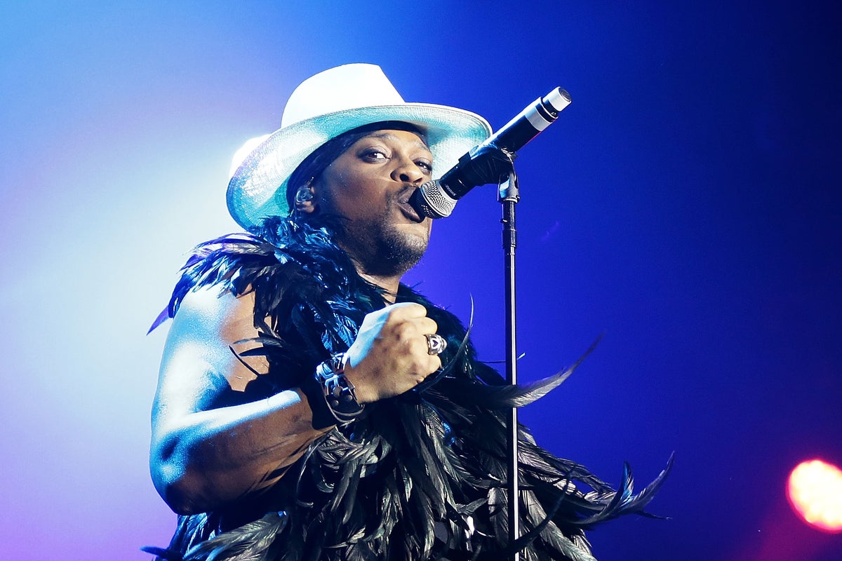 D’Angelo death: Soulful and reclusive R&B visionary dies aged 51 from ...