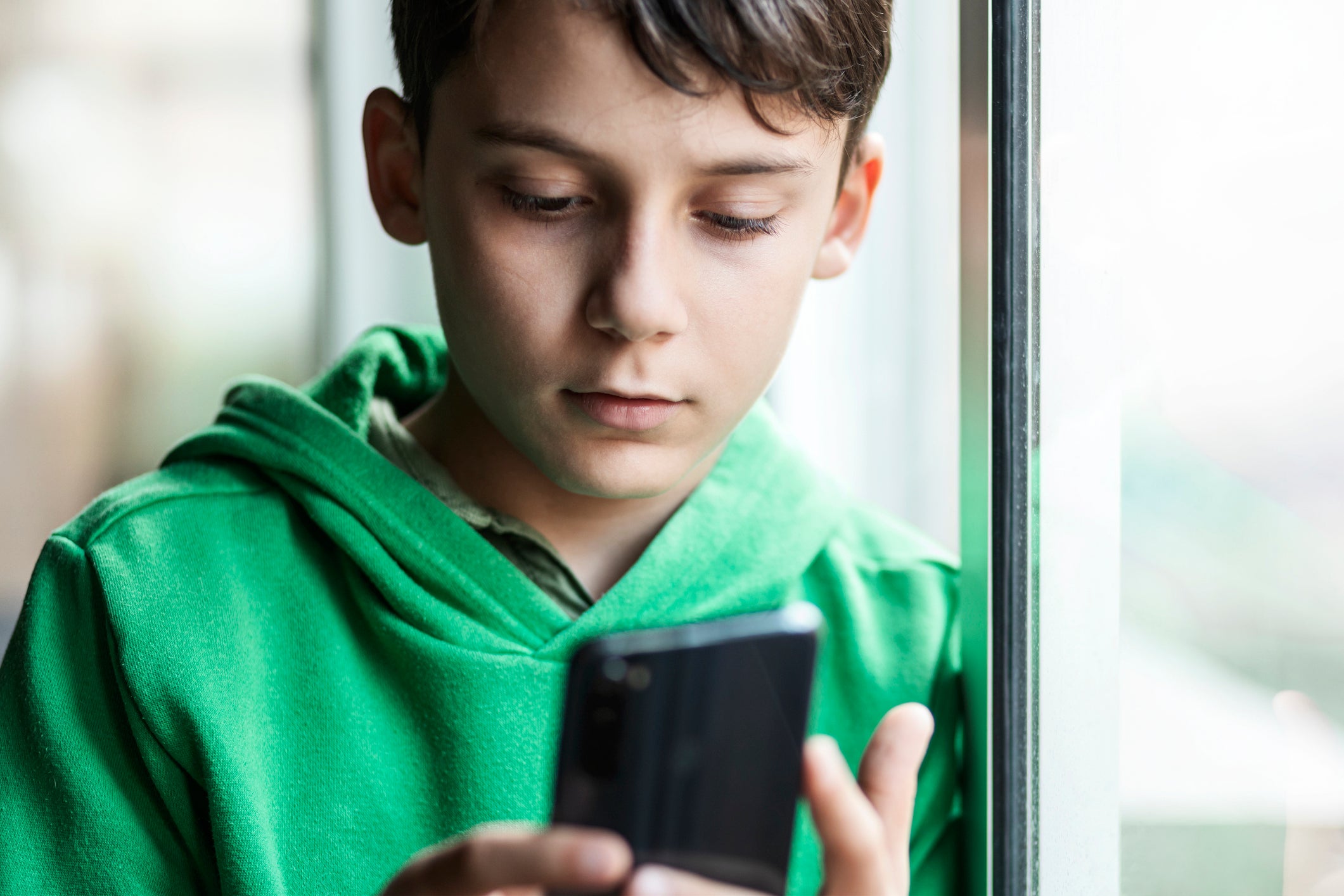 Smartphones are unending sources of distraction that researchers say lead to addiction-like symptoms