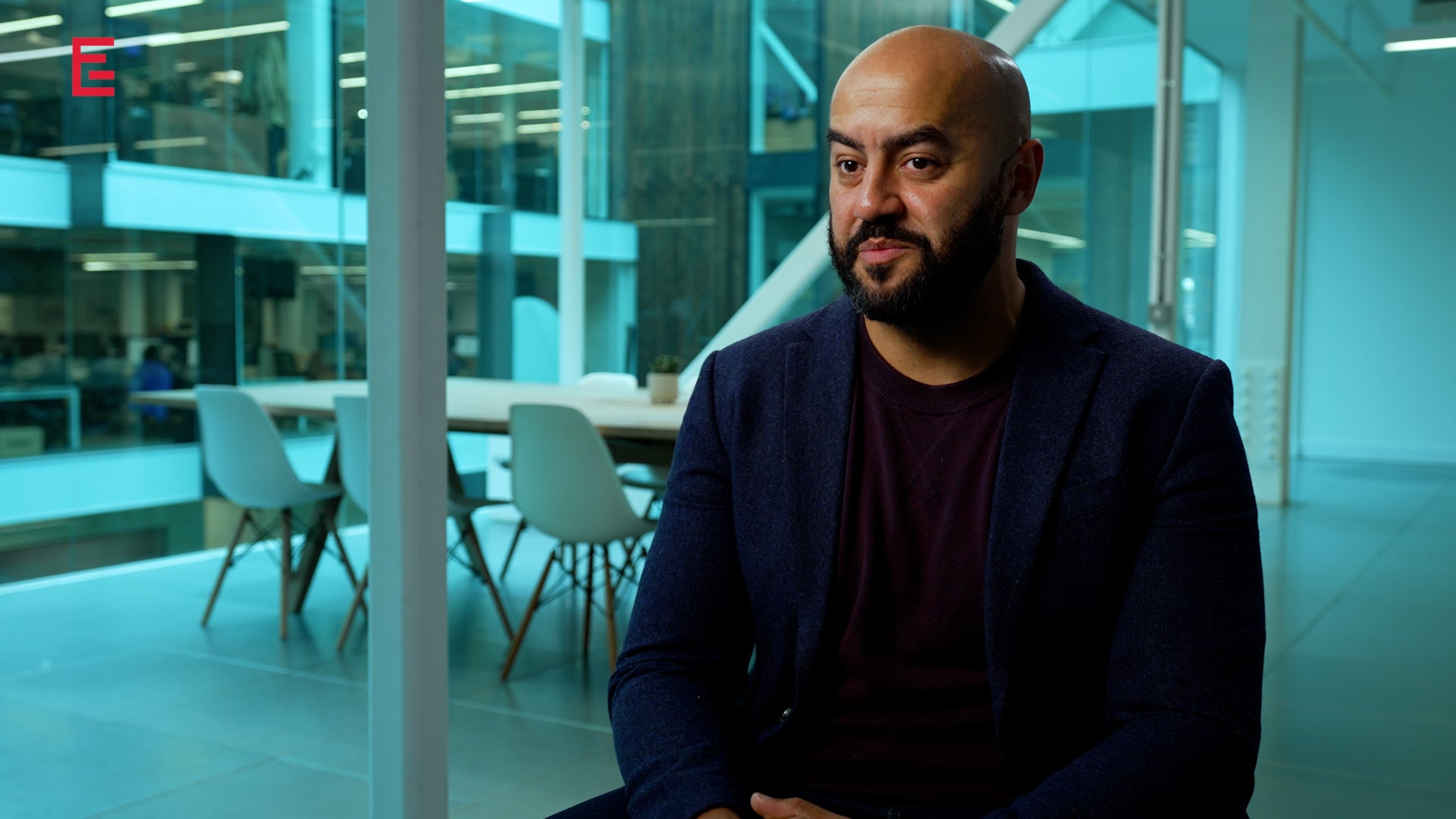 <p>Nathan Haisle, Fora</p>