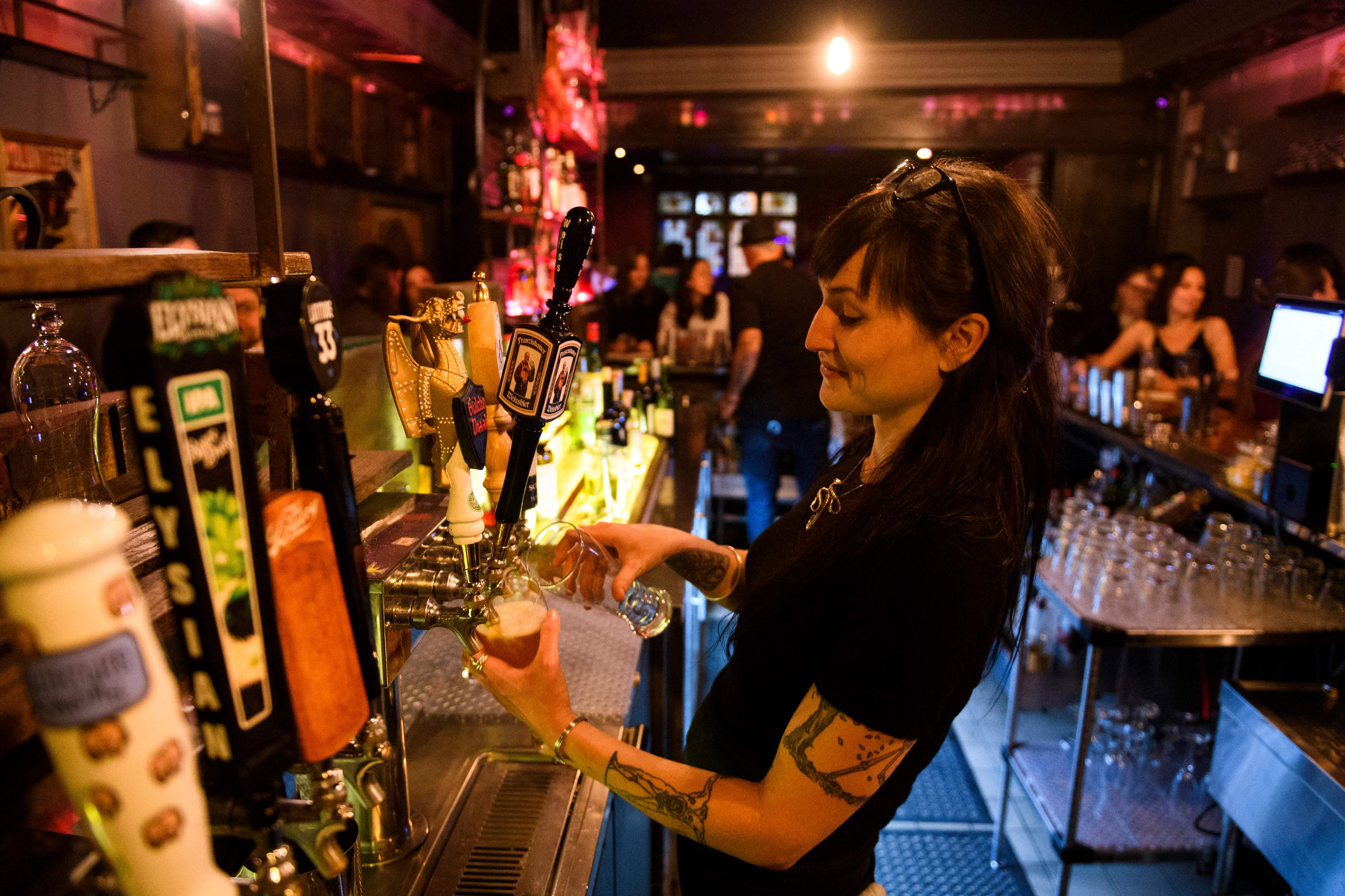 Ozempic and Wegovy are diabetes drugs commonly used for weight loss. Now, researchers say they can help curb alcohol intoxication.