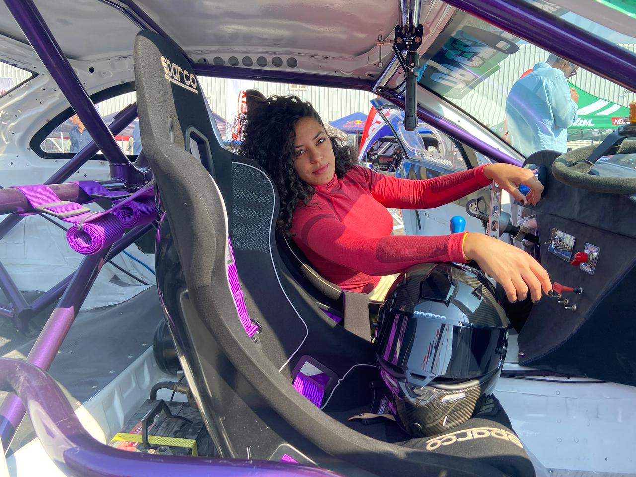 Daoud is now an international drift racer and stuntwoman, having left Palestine