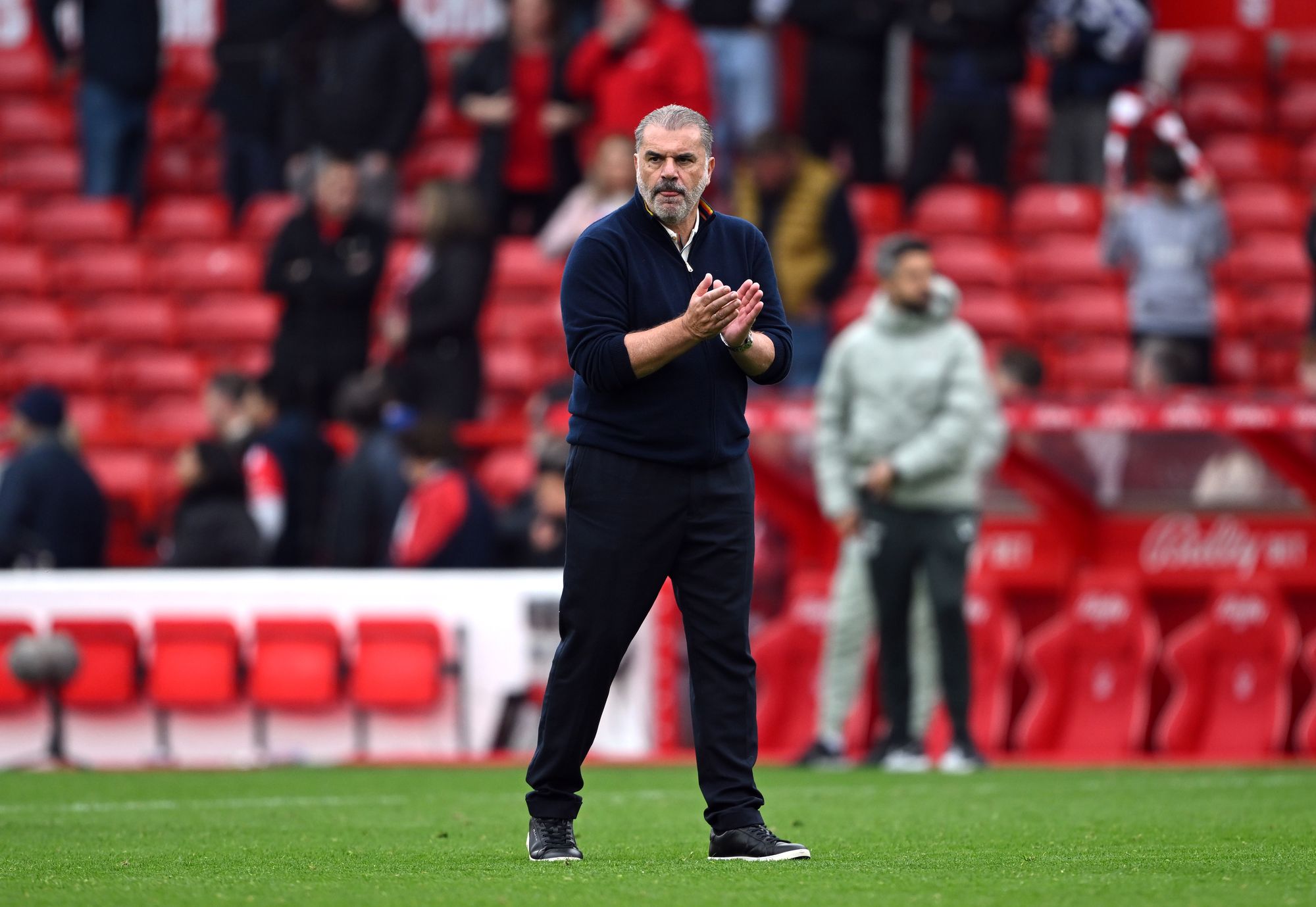 Postecoglou byl osamělý a byl vyhozen pouhých 19 minut po skončení plného úvazku