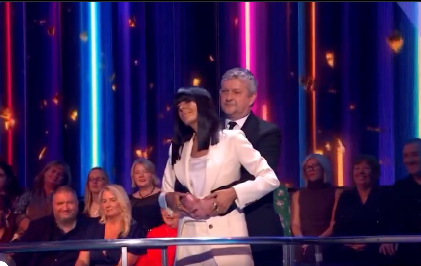 Claudia Winkleman and Dave Arch recreate Coldplay kiss-cam moment