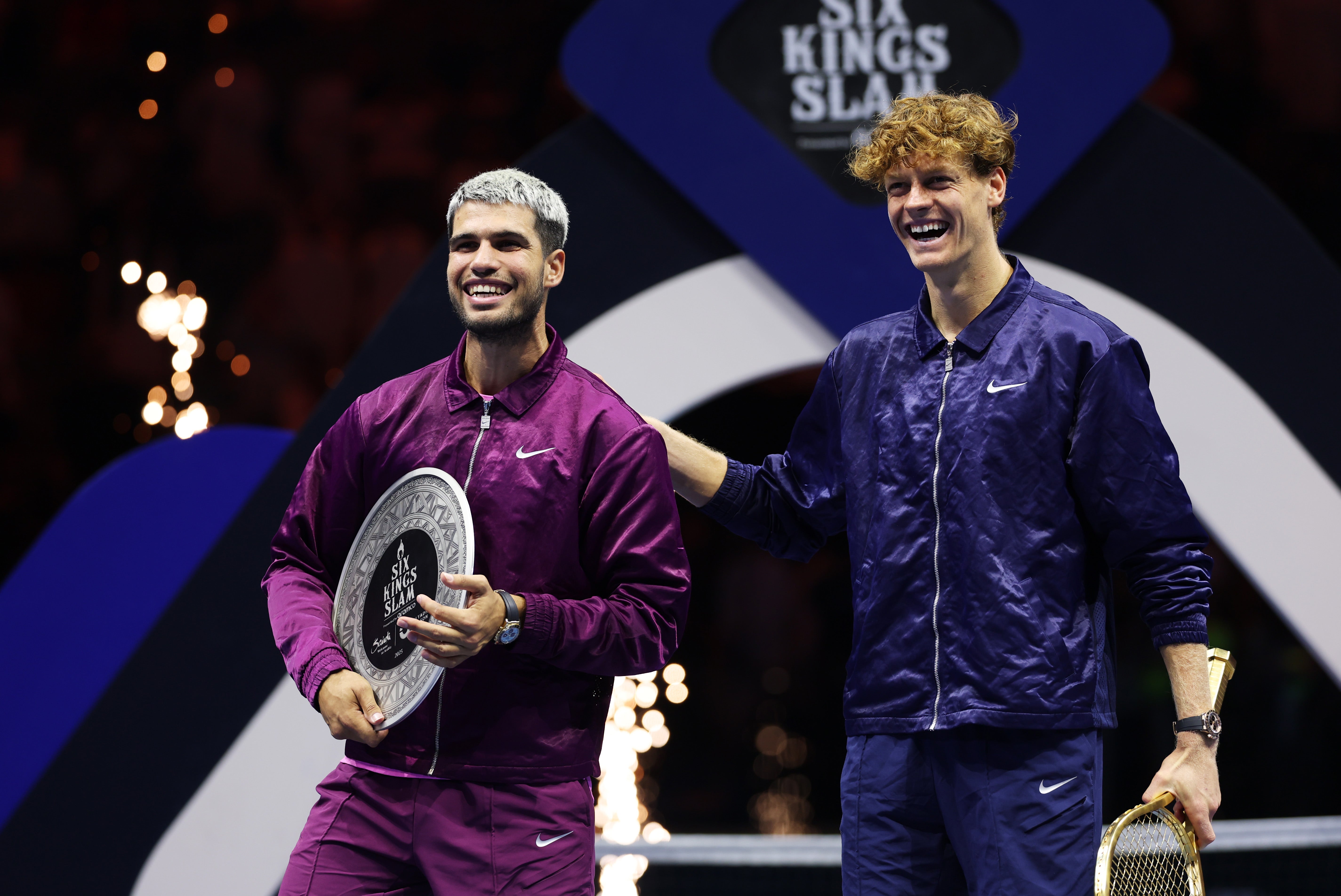 Jannik Sinner defeated Carlos Alcaraz 6-2 6-2