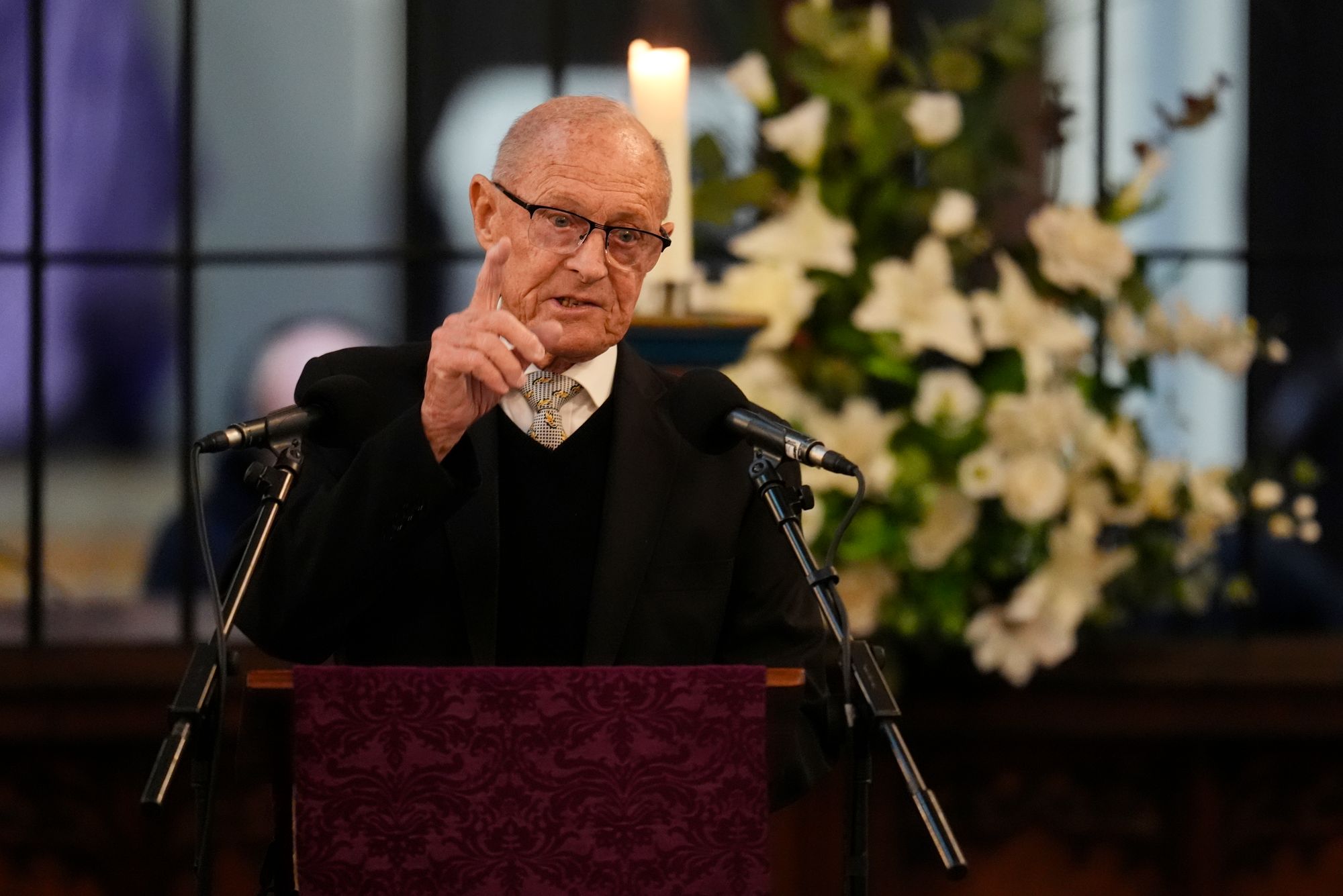 Geoffrey Boycott gave a eulogy at the funeral of friend and fellow Yorkshireman Dickie Bird