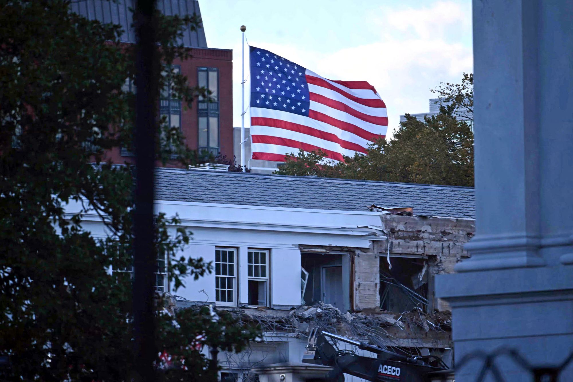Heavy machinery tears down a section of the East Wing of the White House as construction begins on Trump’s ballroom