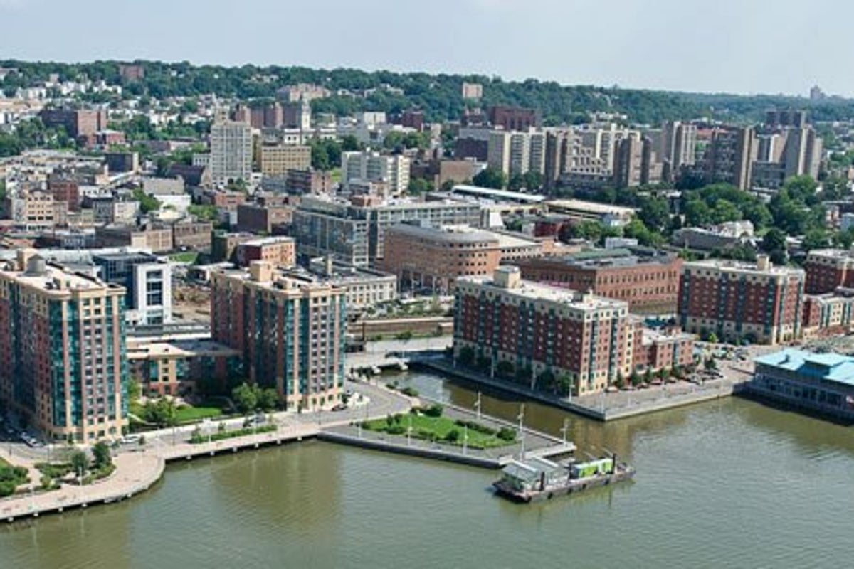 Which is the safest city in America? NYC suburb ranks in the top 5 Which is the safest city in America? NYC suburb ranks in the top 5