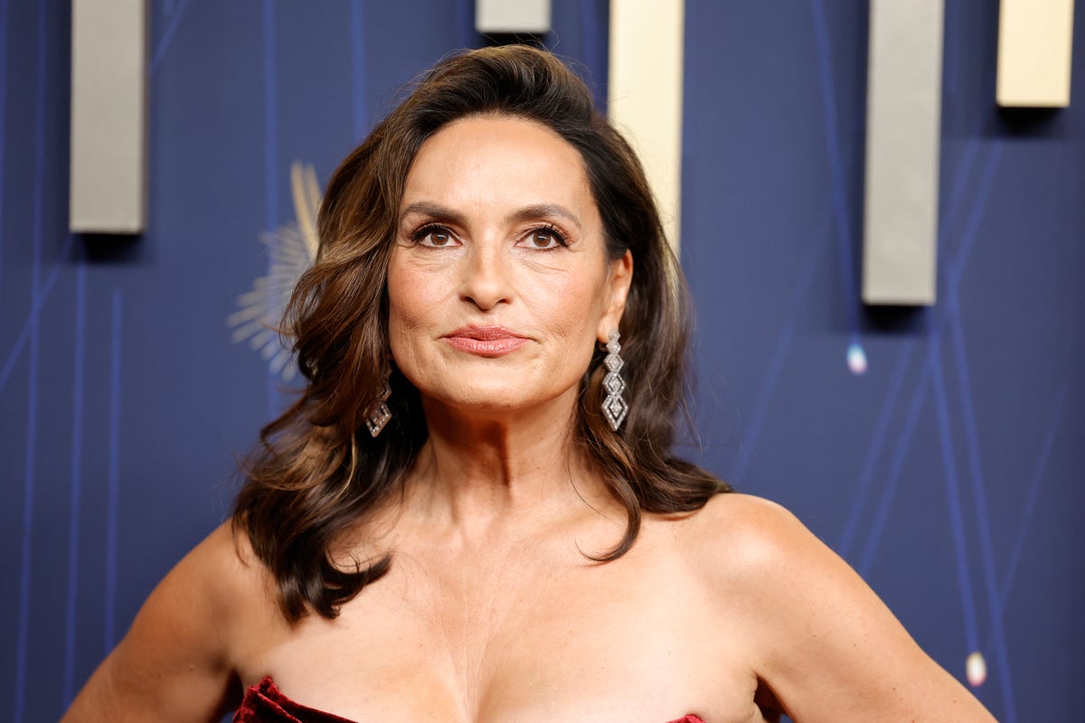 Mariska Hargitay corrects pronunciation of her name once and for all Mariska Hargitay corrects pronunciation of her name once and for all