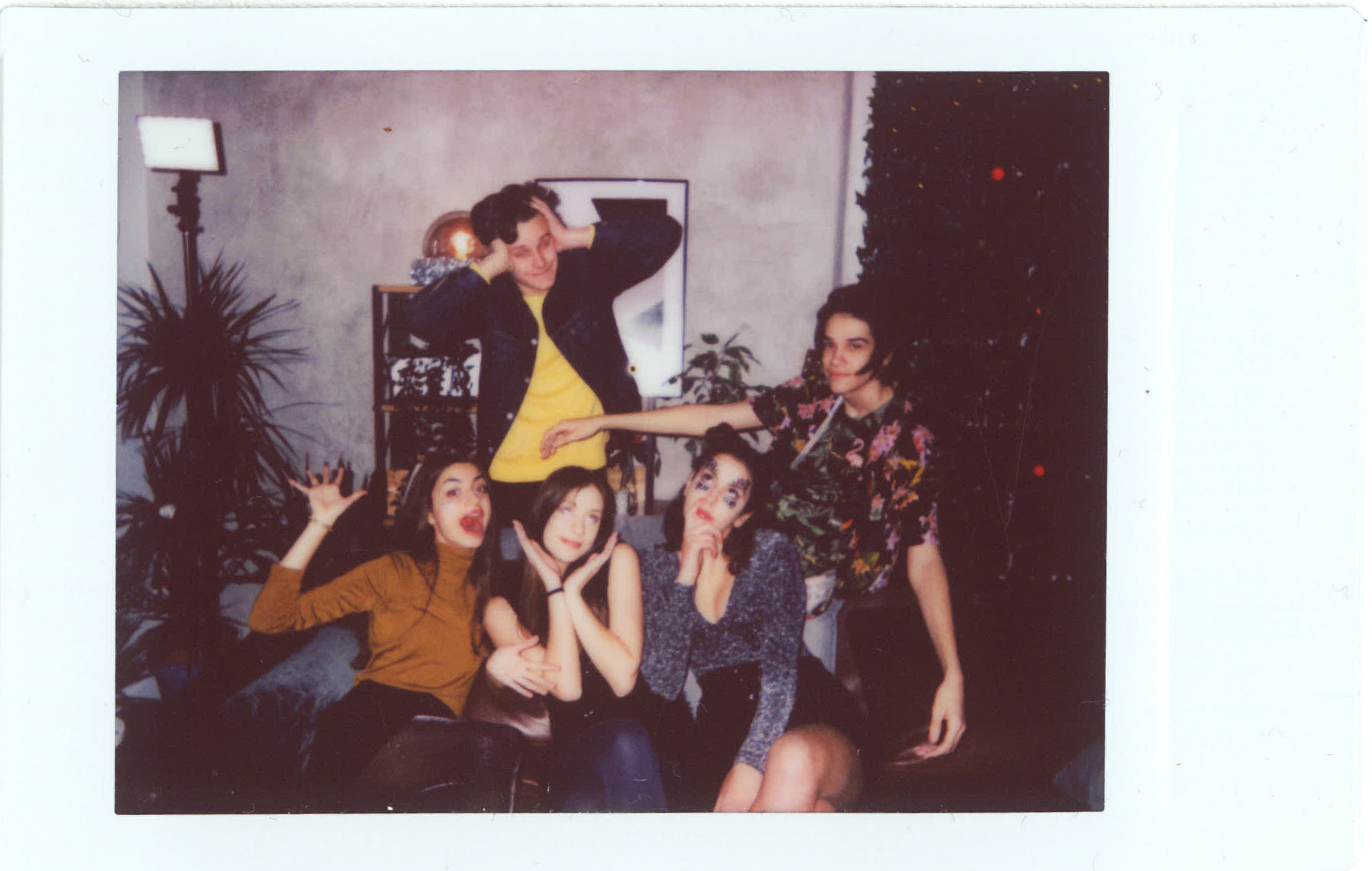 Five is the sweet spot when it comes to ride-or-die friends