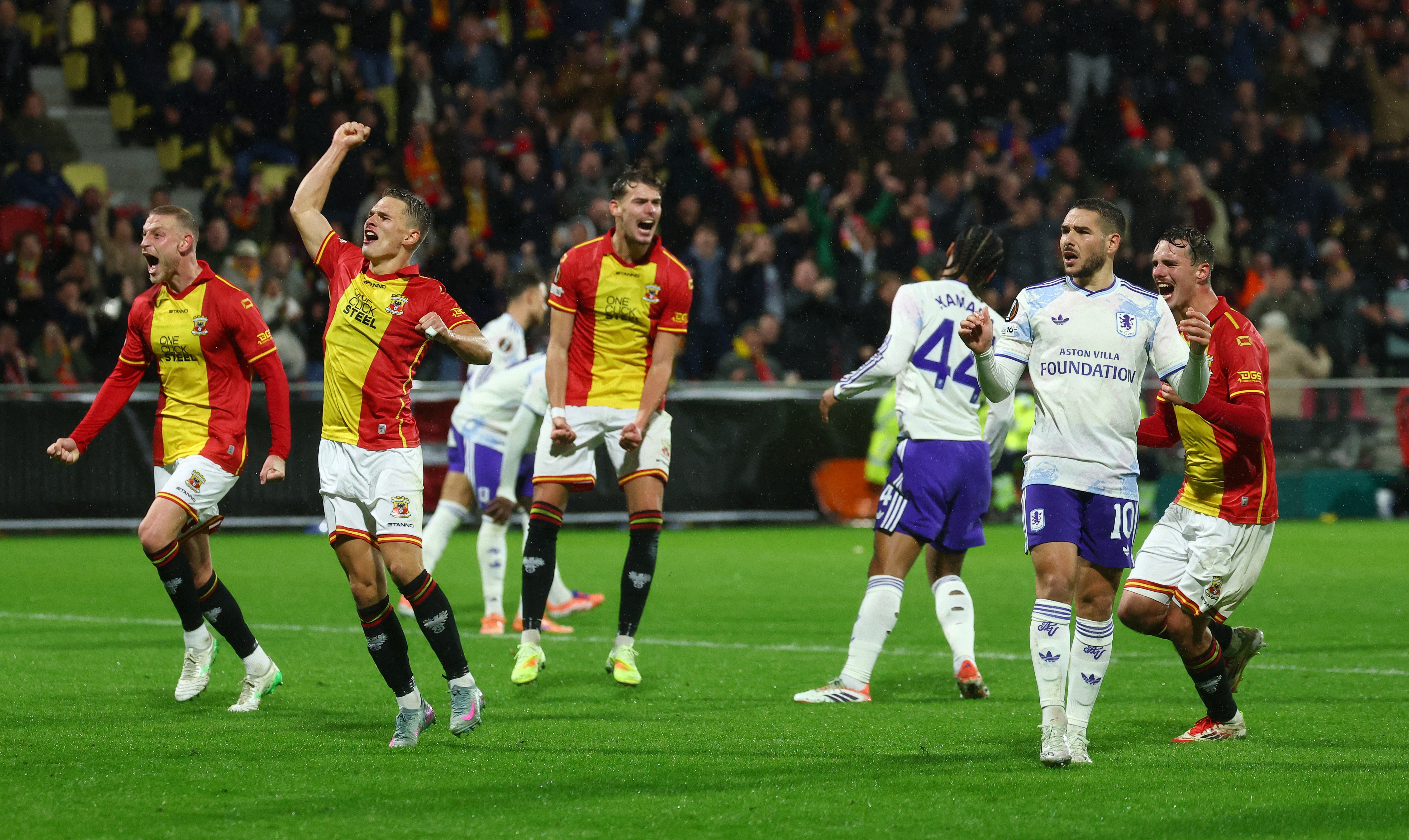 Emi Buendia missed a penalty that would have salvaged a draw for Villa