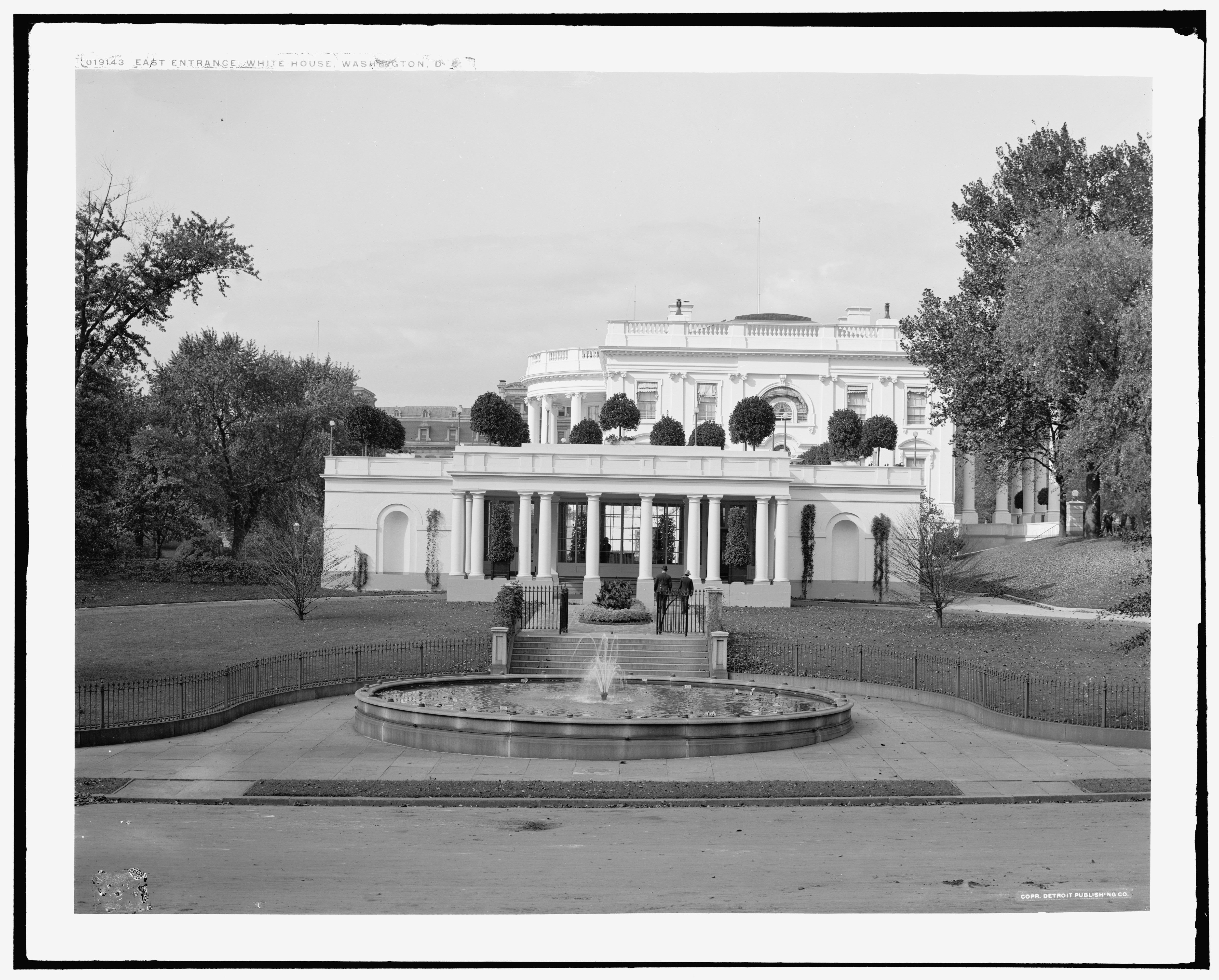 The original East Terrace of the White House, pictured in 1906
