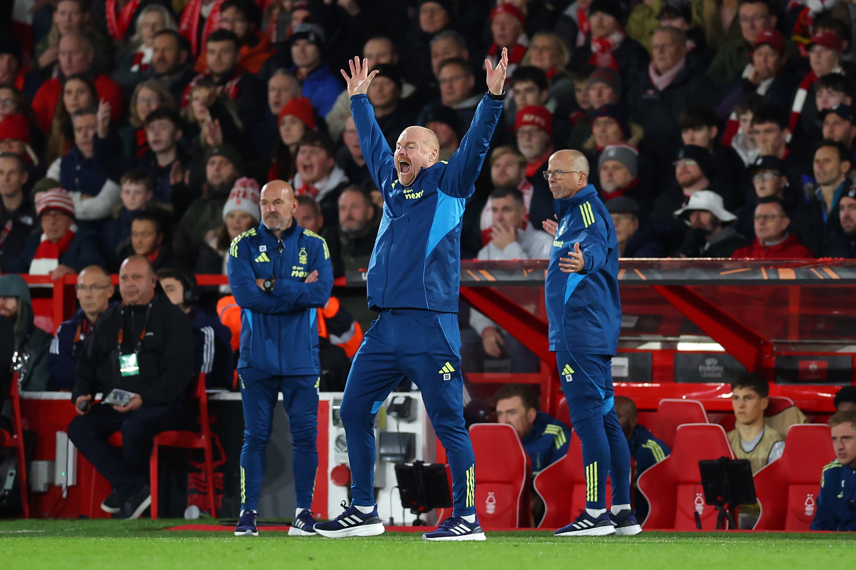Sean Dyche received a wonderful reception from the Forest fans before overseeing a win in his first match as manager