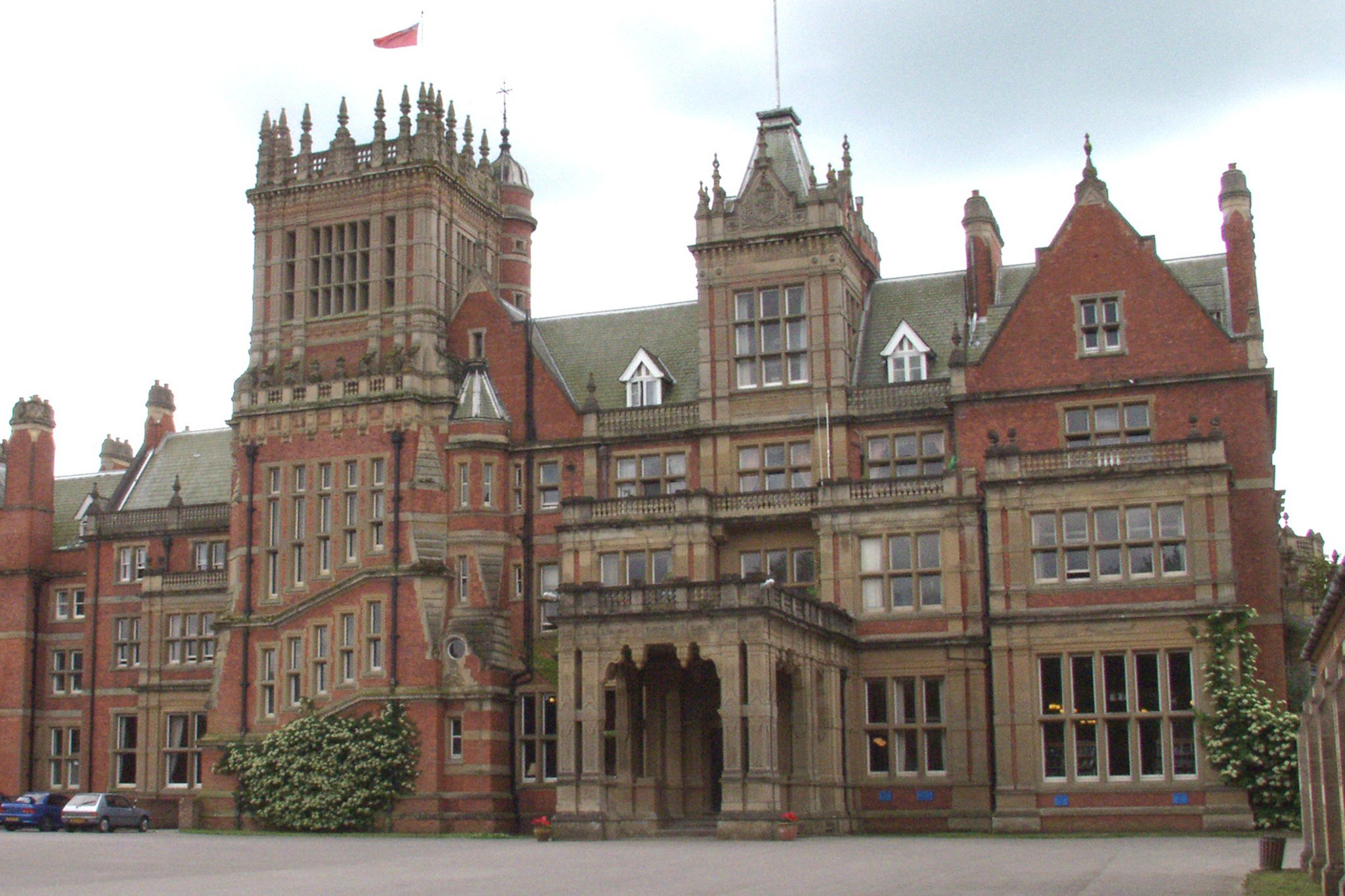 Dania has secured a scholarship to study at the prestigious Reddam House boarding school