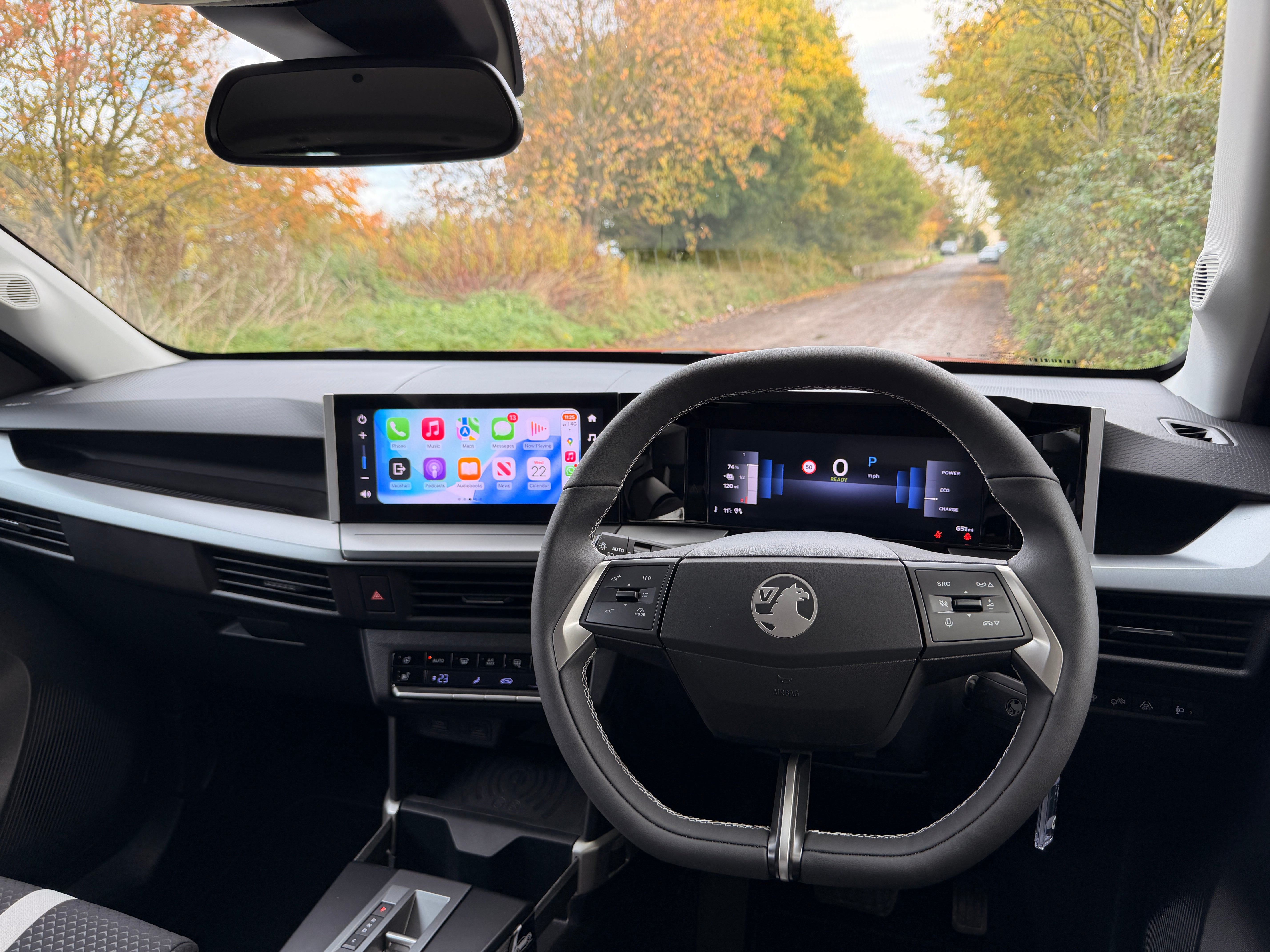Two ten-inch screens and a decent audio system are in every version of the Vauxhall Frontera