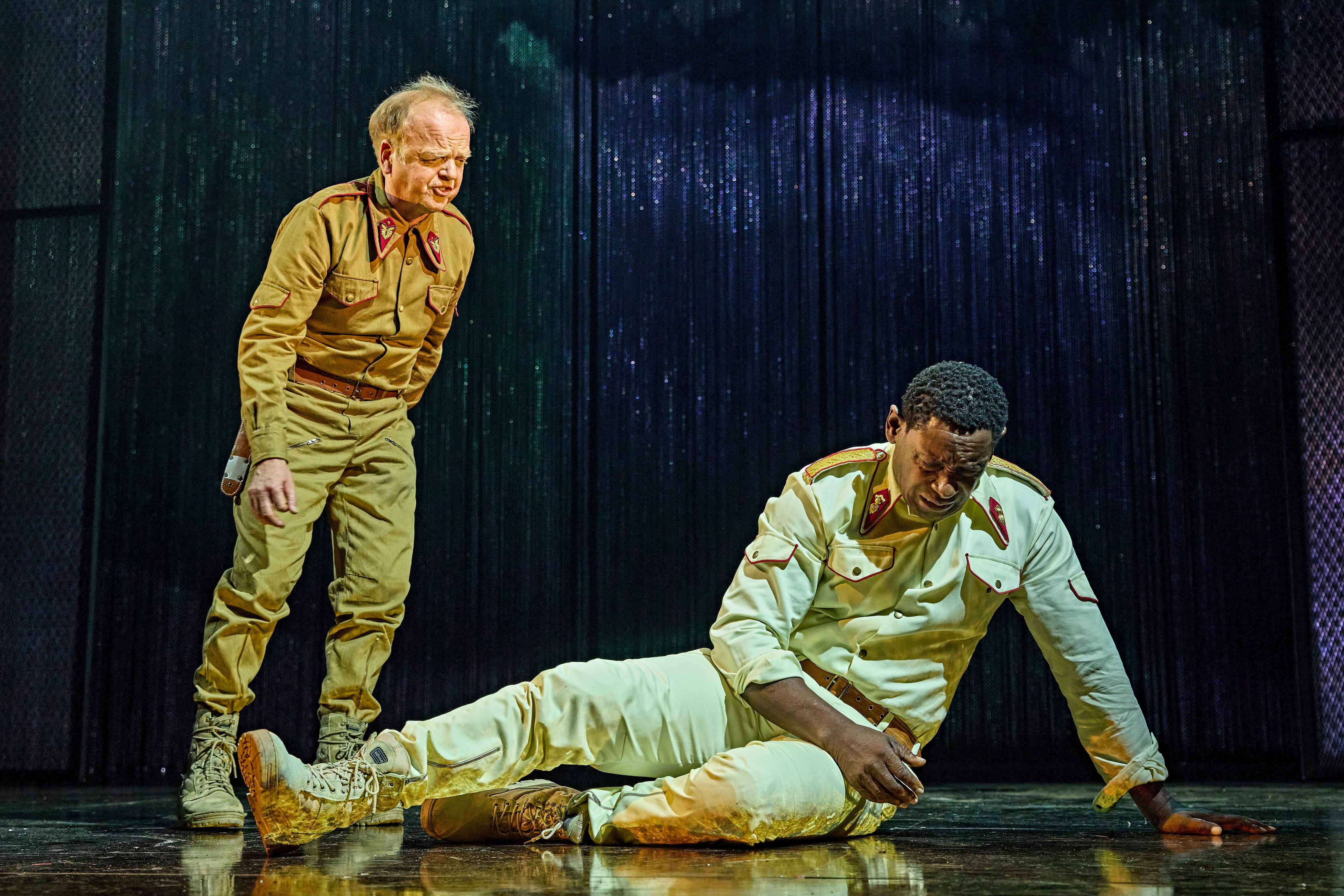 Jones and Harewood in 'Othello'