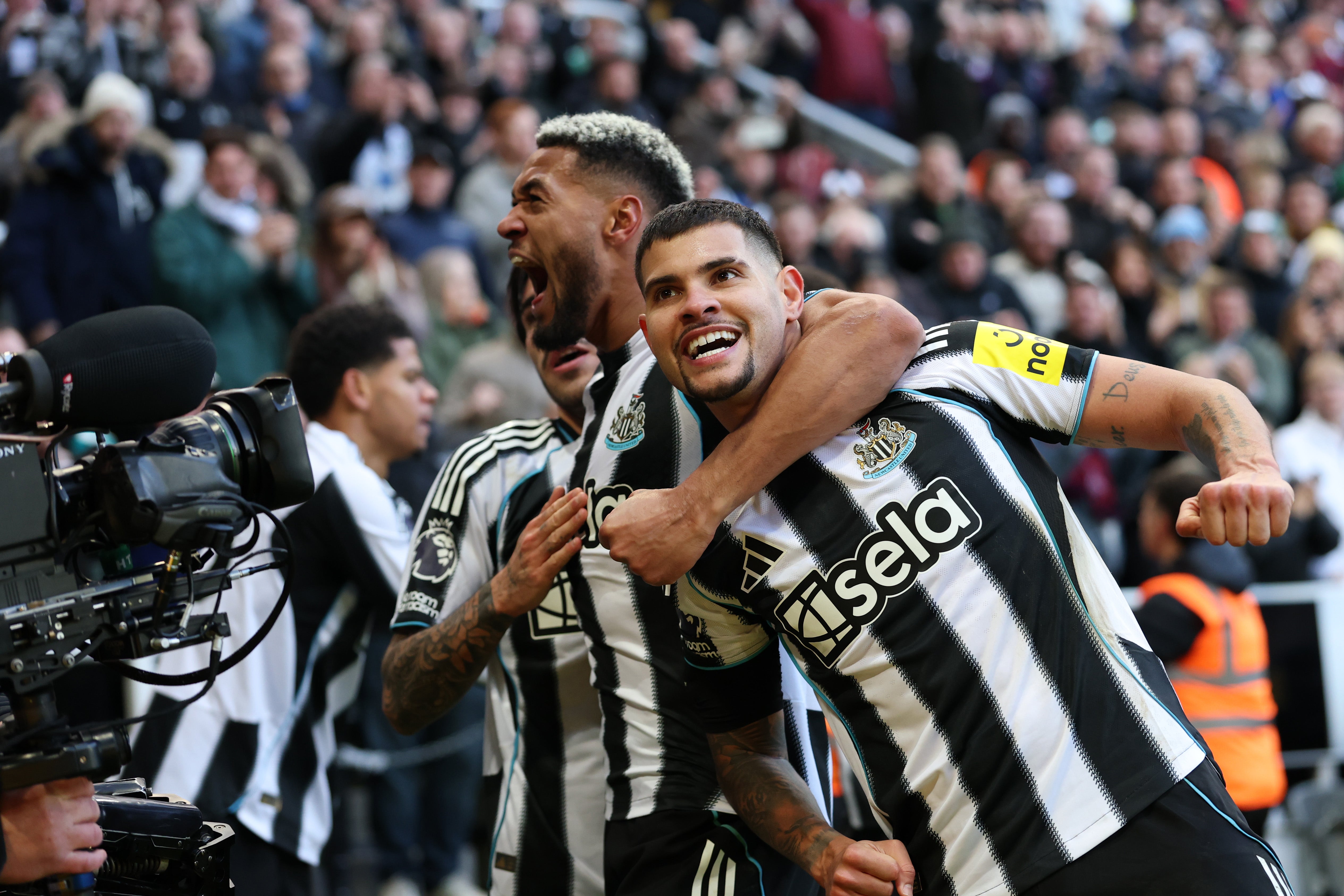 <p>Bruno Guimaraes grabbed a late winner for Newcastle</p>