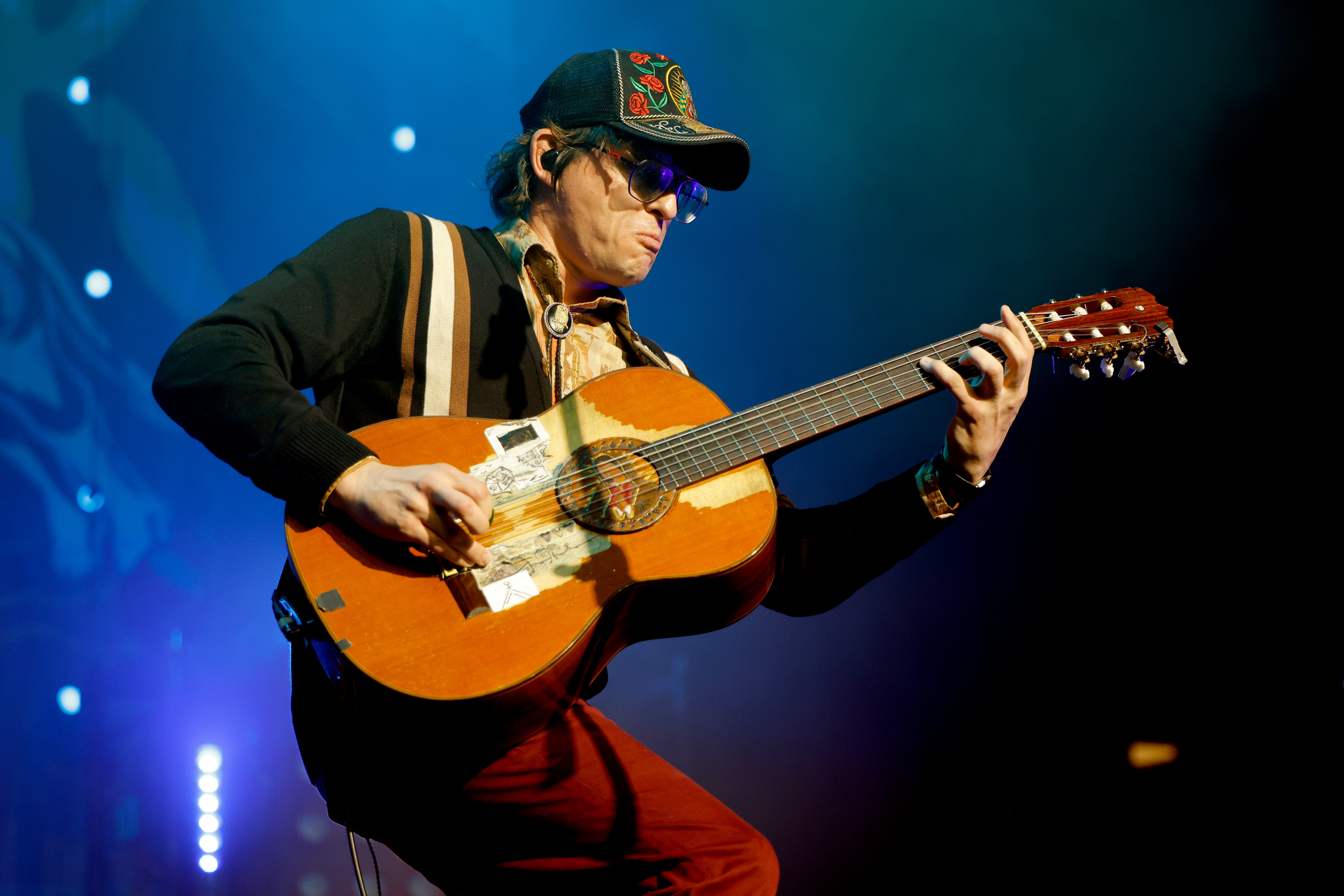 Вилсон Јр наступа током турнеје Иан Мунсицк: Хорсес Аре Фастер Тоур у Тхе Пиннацле у Нешвилу, Тенеси, април 2025.