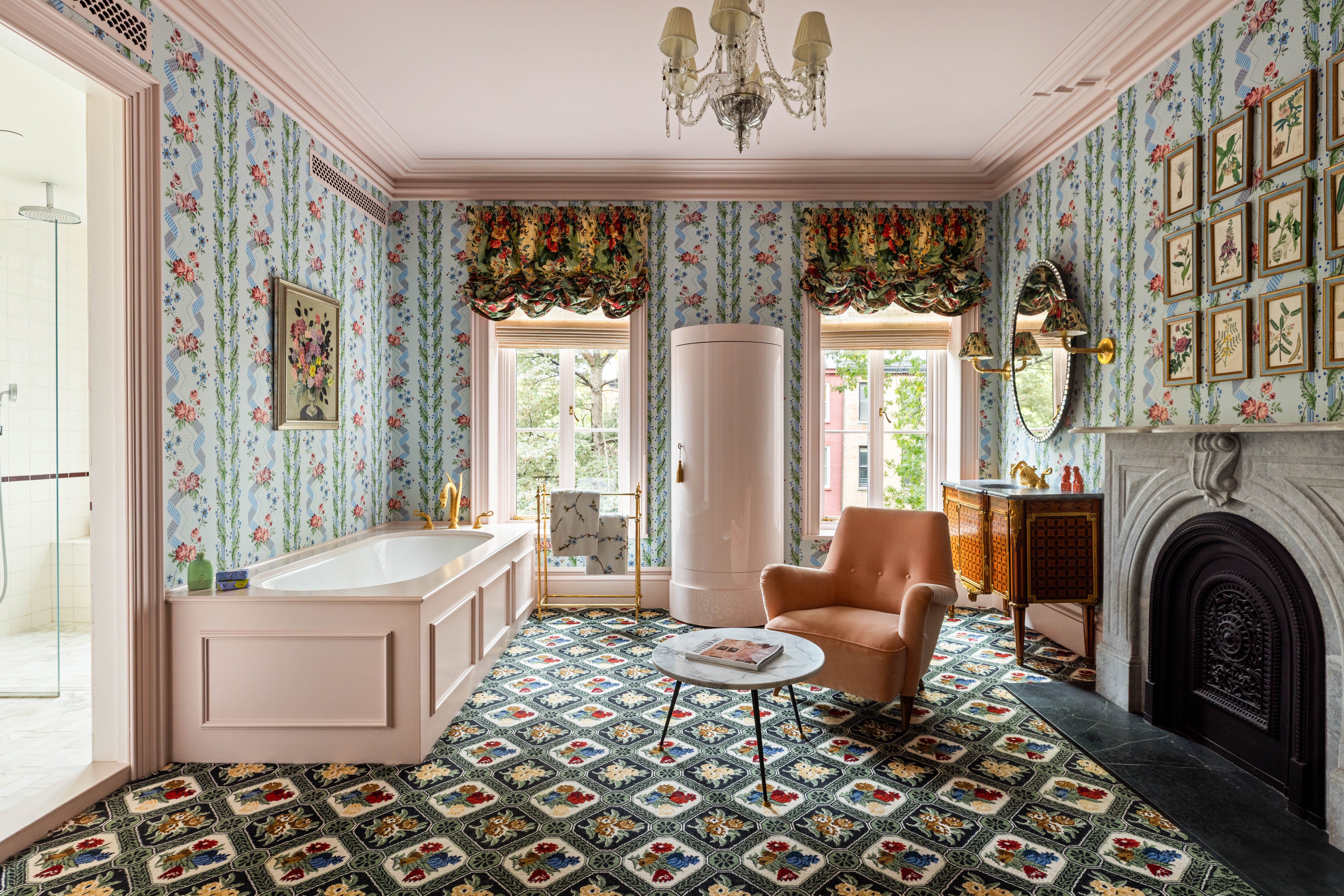 The bathroom of the Brooklyn townhouse sparked online discourse due to its floral carpet