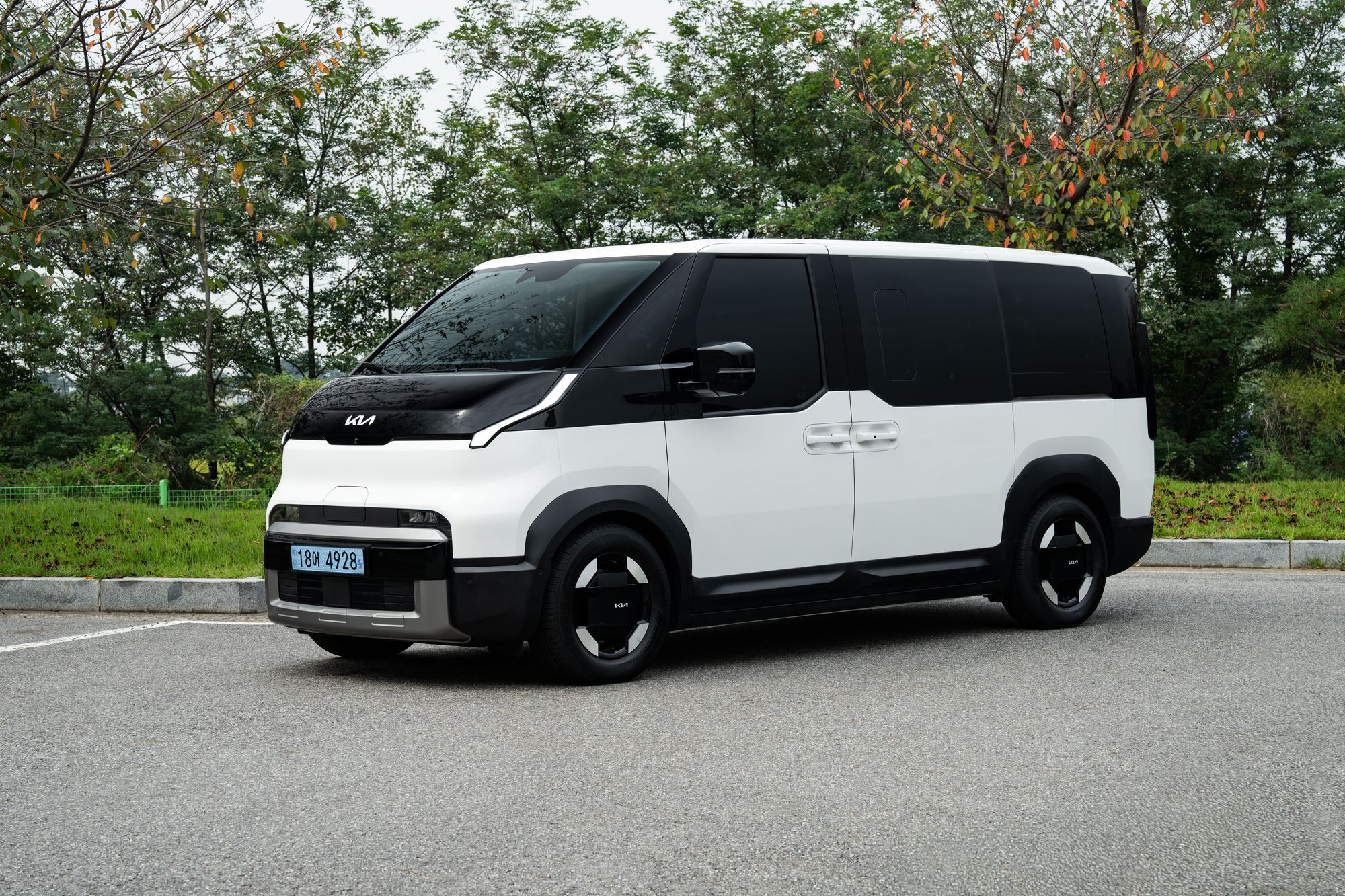 Kia's PV5 will also be available as an MPV passenger version