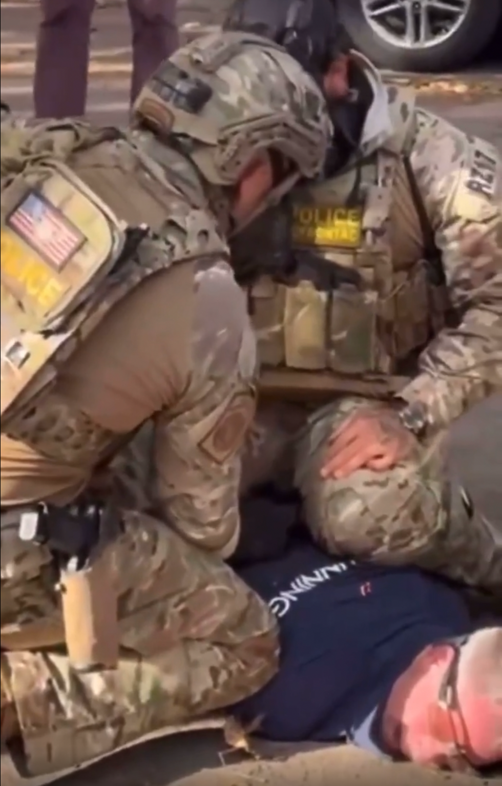 The incident unfolded Saturday in the city’s Old Irving Park neighborhood, where residents say the agents disrupted a children’s Halloween parade amid an immigration enforcement operation