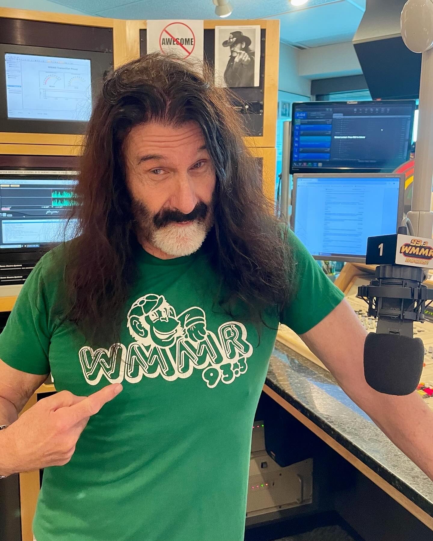 Легендарни радио водитељ Пјер Роберт преминуо је у 70. години након више од 40 година на 93,3 ВМРР у Филаделфији