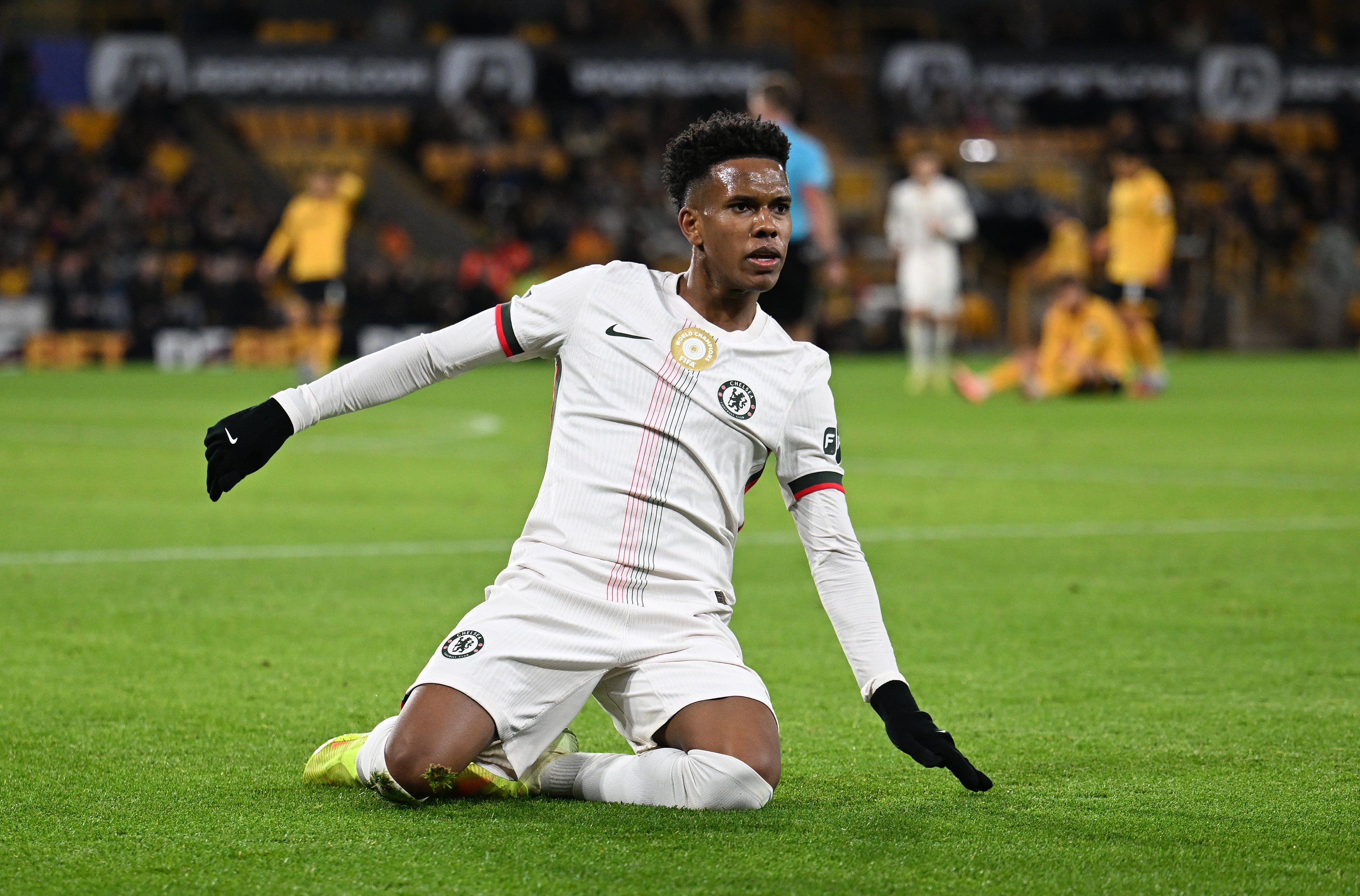 Estevao helped Chelsea power into a 3-0 lead