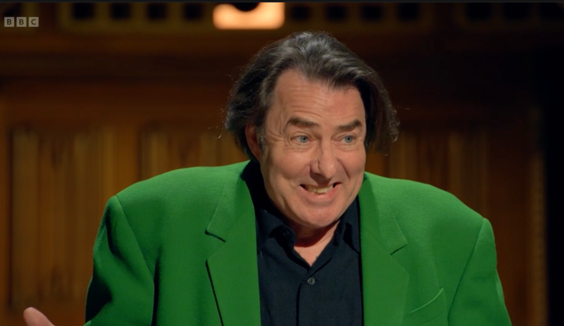 Рос је добио шест од осам гласова на округлом столу