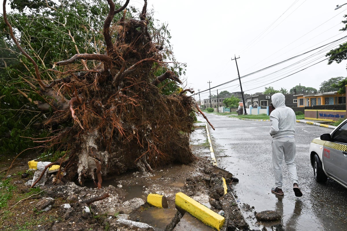 Hurricane Melissa latest: ‘Unprecedented catastrophe’ leaves Jamaica in rubble as storm rips through Cuba